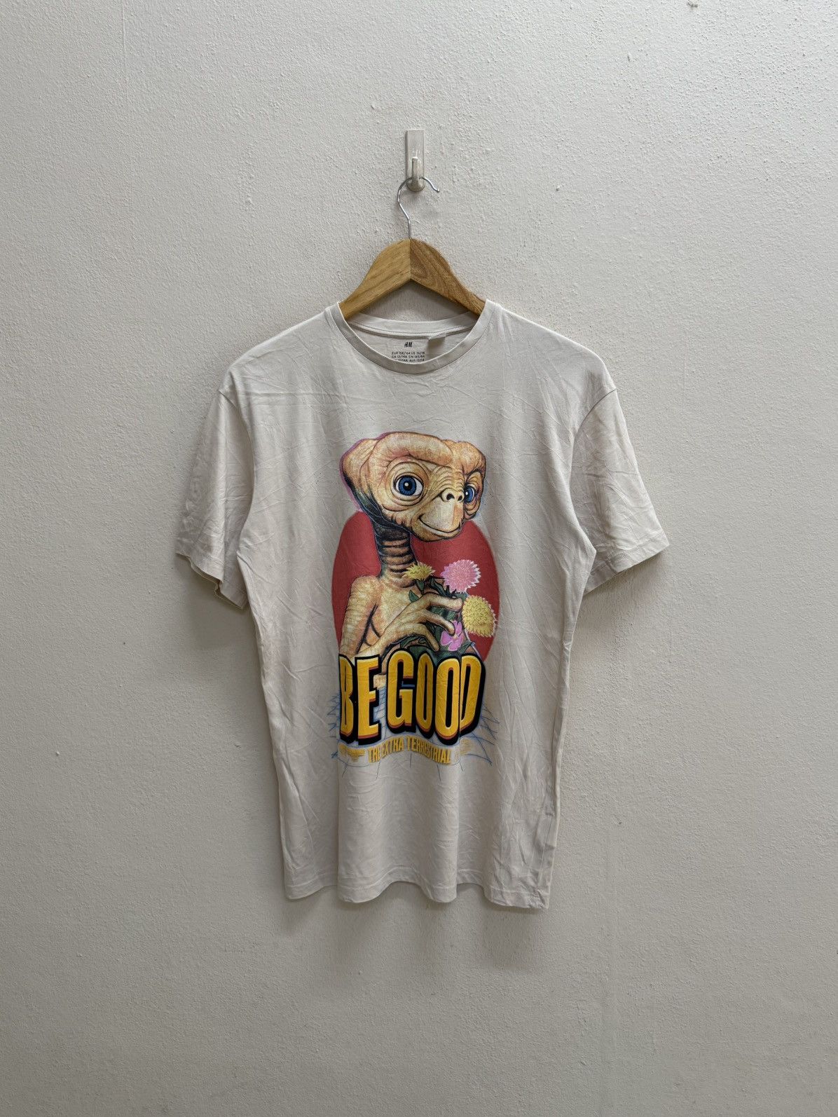H&M H&M Universal Studios E.T Movie Tshirt Size US S / EU 44-46 / 1 - 3 Thumbnail