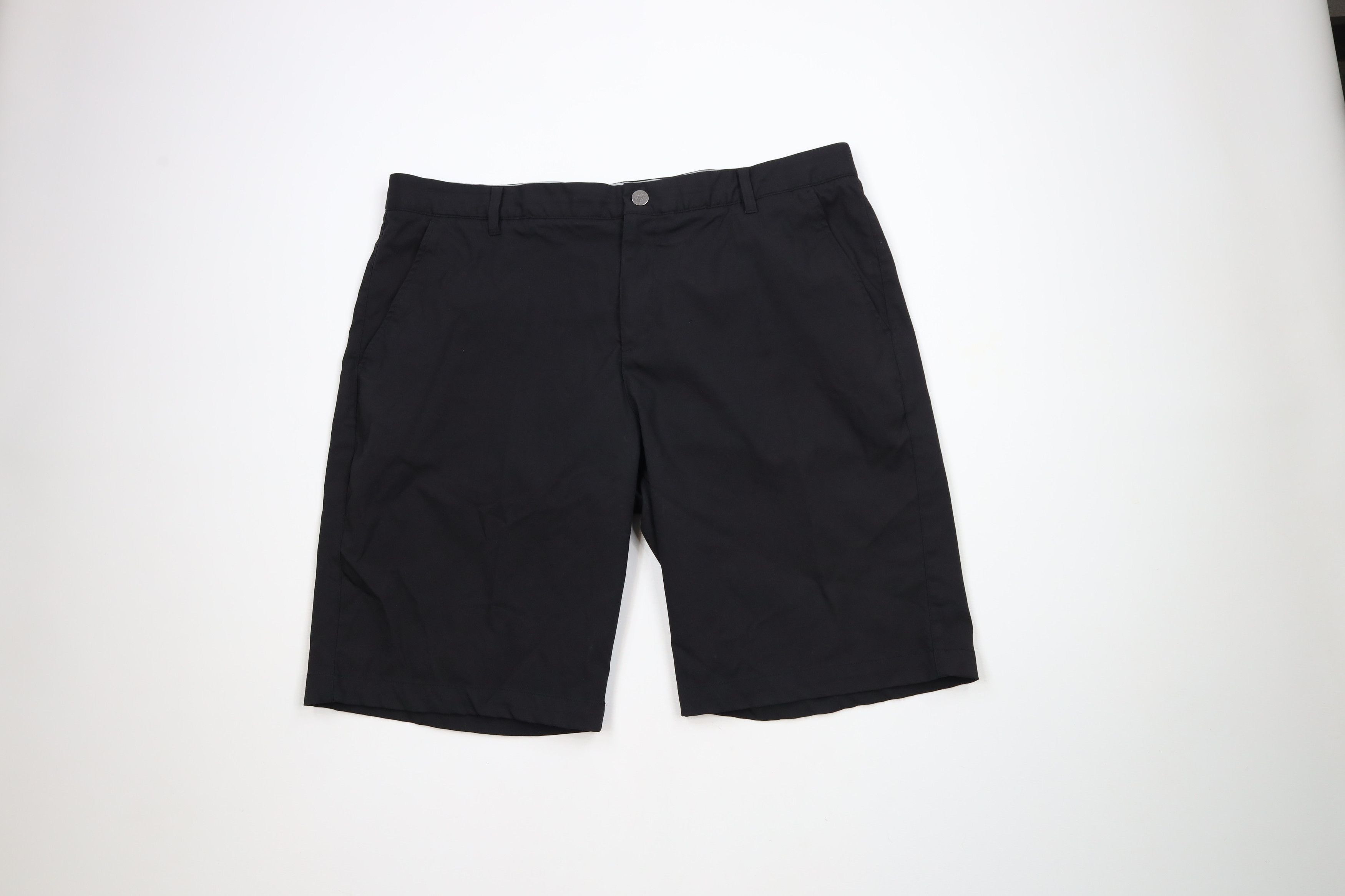 Puma × Vintage Puma Golf Cell Flat Front Golfing Golf Chino Shorts Black Size US 40 / EU 56 - 1 Thumbnail