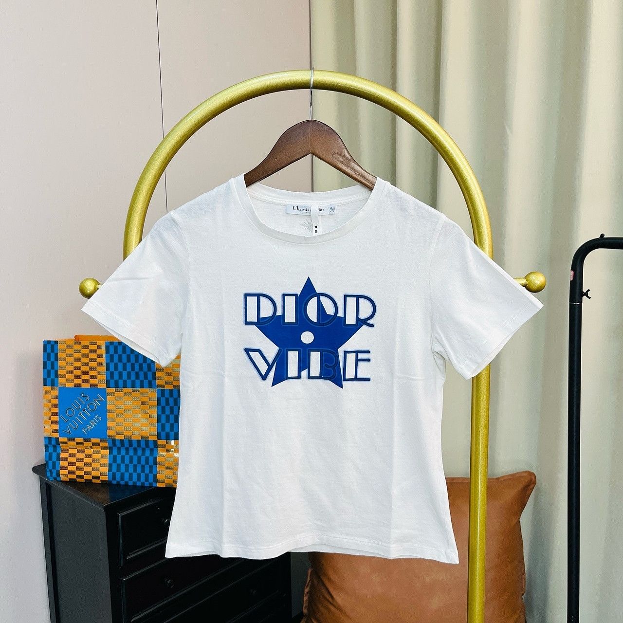 Dior Dior Star Logo Graphic T-Shirt Size S Size S / US 4 / IT 40 - 1 Thumbnail