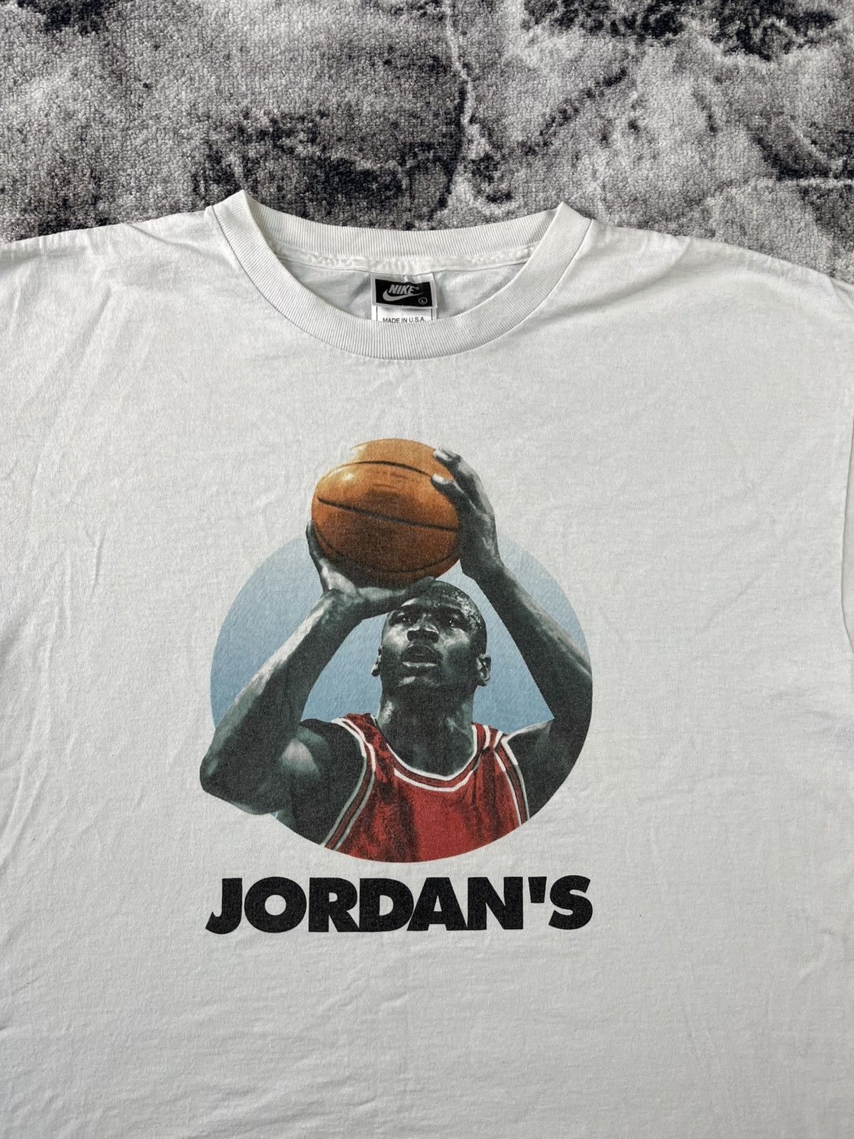 Nike Vintage Nike Michael Jordan T-Shirt Fits XL USA 90s Size US L / EU 52-54 / 3 - 4 Thumbnail