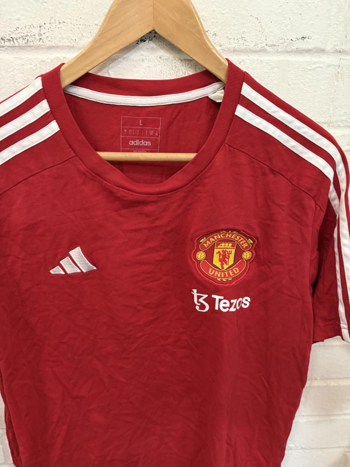 Adidas Manchester United Red Soccer Jersey Size US S / EU 44-46 / 1 - 3 Thumbnail