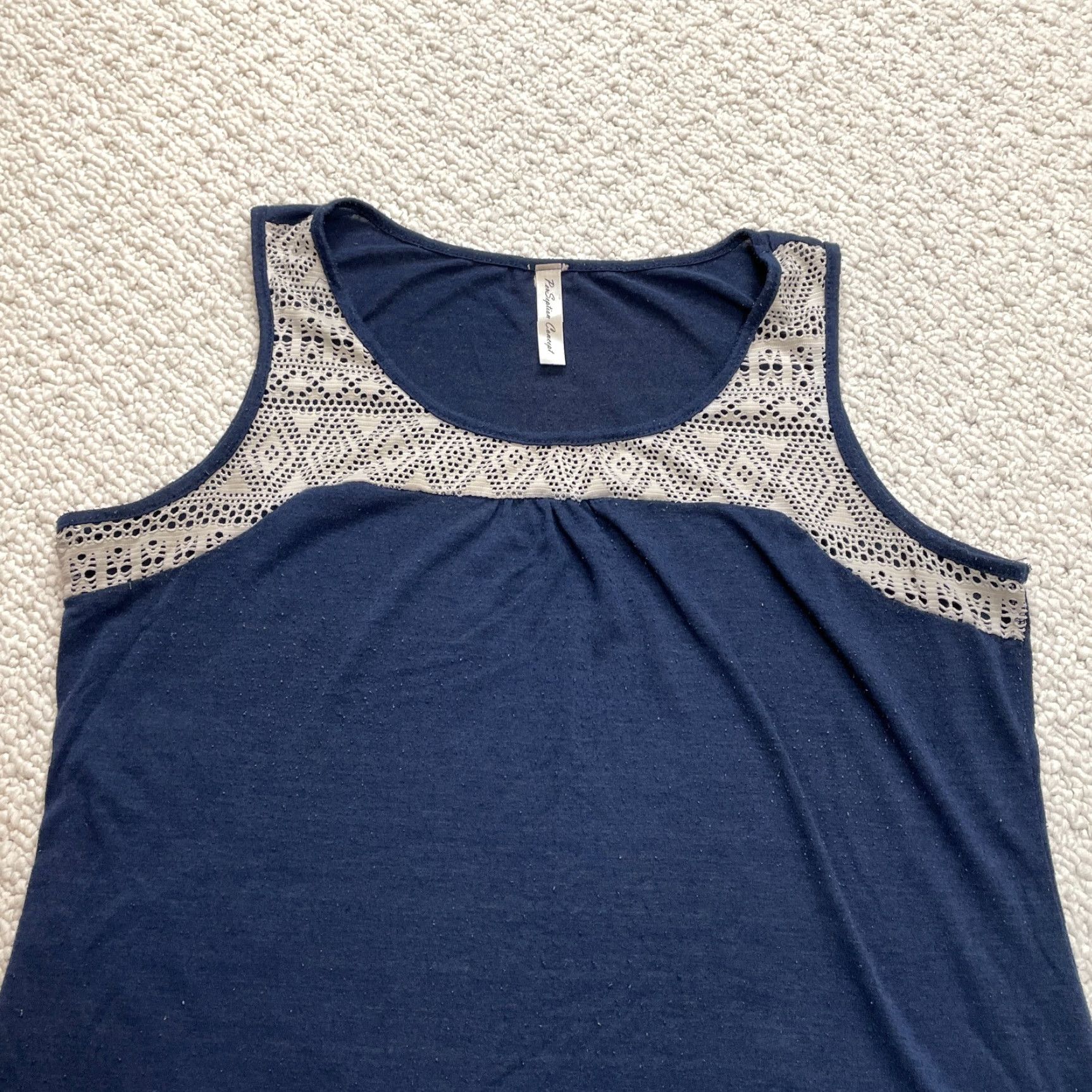 Vintage VINTAGE Perseption Concept Tank Top Shirt Womens Large Navy Blue w/ White Lace Trim Soft Size L / US 10 / IT 46 - 5 Thumbnail