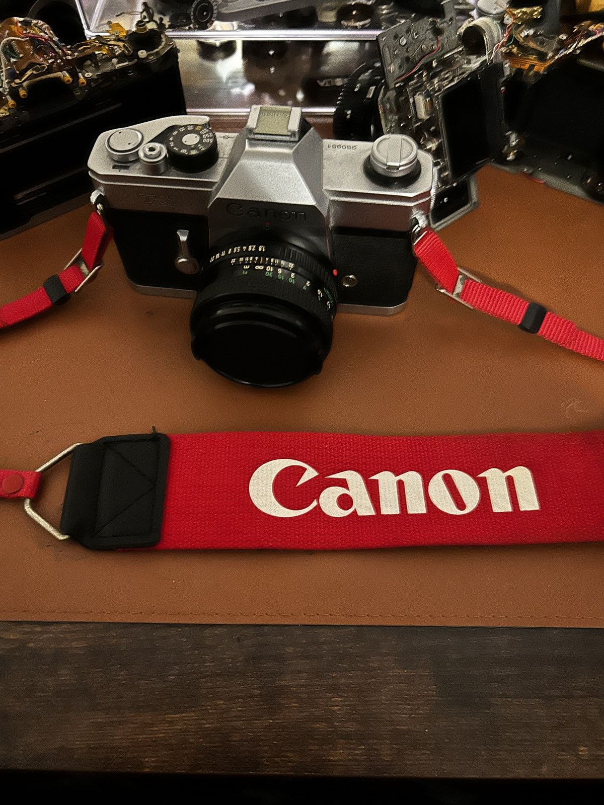 Canon × Japanese Brand × Vintage Vintage 1980s red Canon camera strap Size 34 - 3 Thumbnail