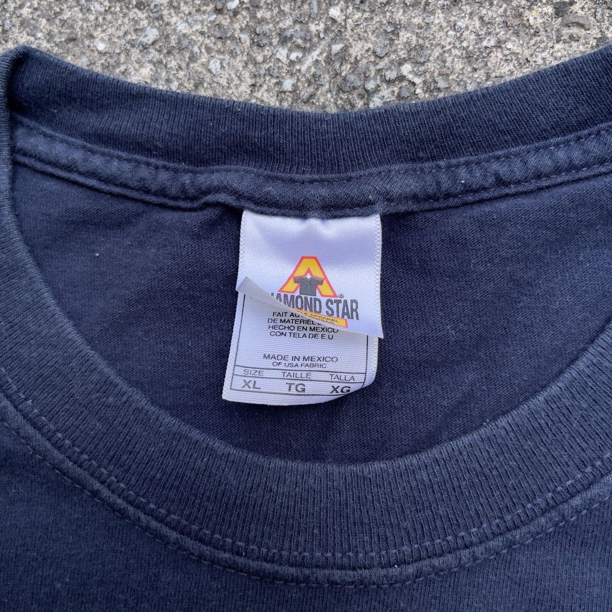Vintage Vintage Thrashed 90s HOMELAND SECURITY Shirt Size US XL / EU 56 / 4 - 5 Thumbnail