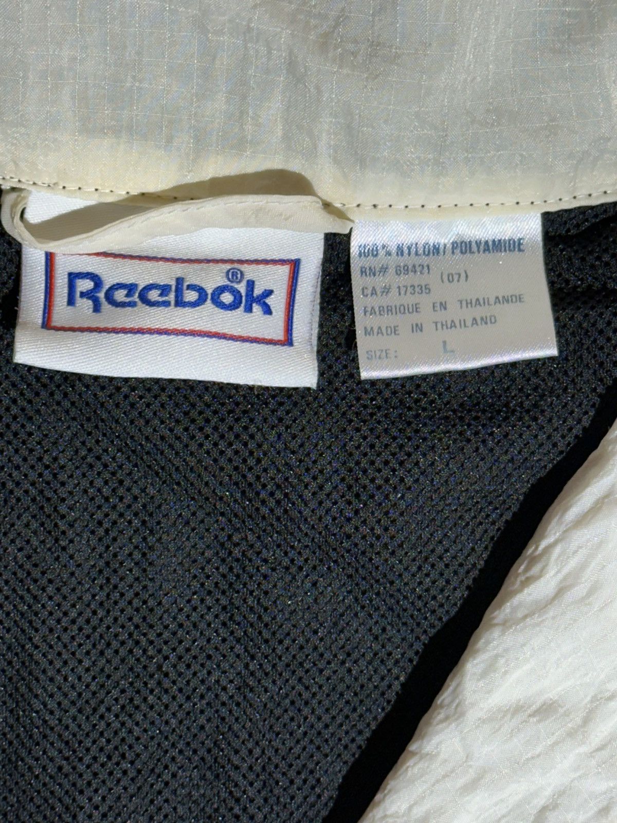 Reebok 90sVintage Reebok Black & White 1/4Zipup Windbreaker SizeL Size US L / EU 52-54 / 3 - 7 Thumbnail