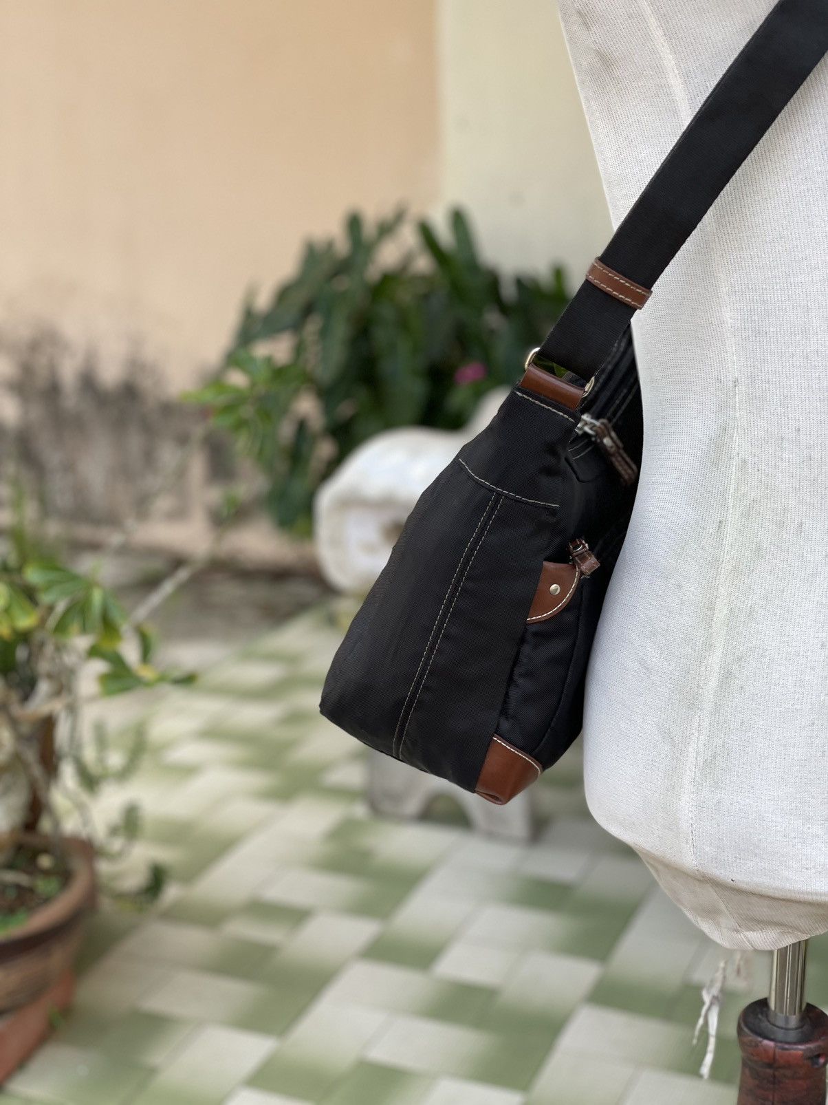 Japanese Brand × Renoma U.P renoma Black Sling Bag/Crossbody Size ONE SIZE - 6 Thumbnail