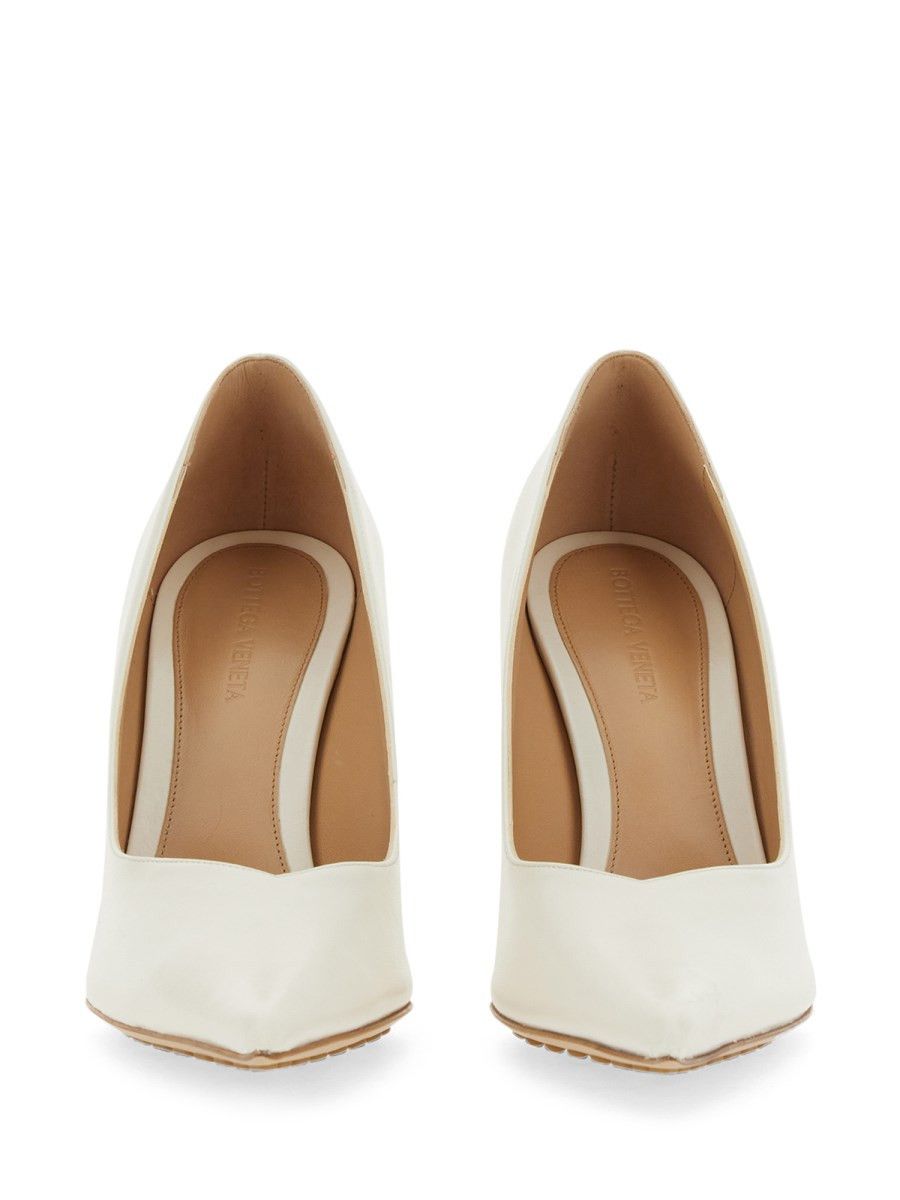 Bottega Veneta o1bcso1str0924 Punta Pumps in White Size US 8.5 / IT 38.5 - 5 Thumbnail