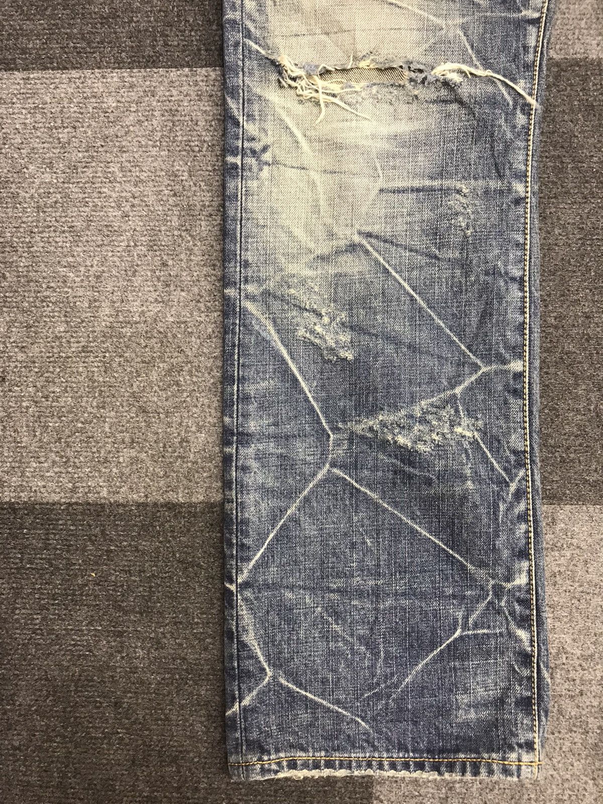 Japanese Brand CO&LU Japan Super Distressed Style Art Jeans F13 Size US 29 - 7 Thumbnail