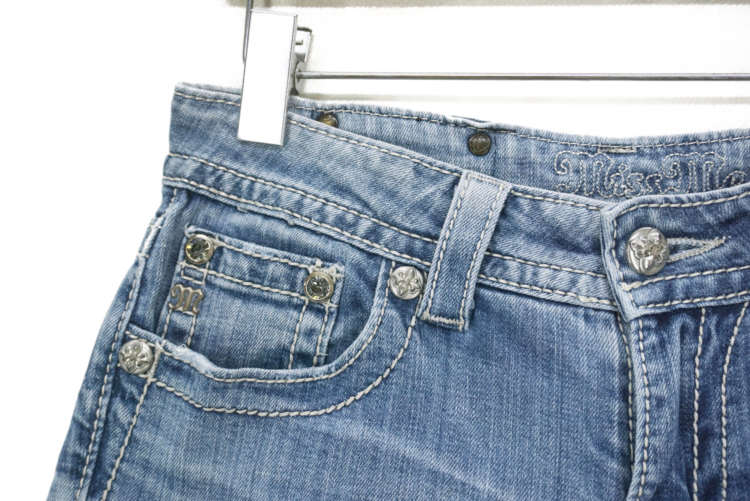 Miss Me Boyfriend Jeans Size 24 fits W29 L25 Studded Cropped Denim Size 24" / US 00 / IT 34 - 4 Thumbnail