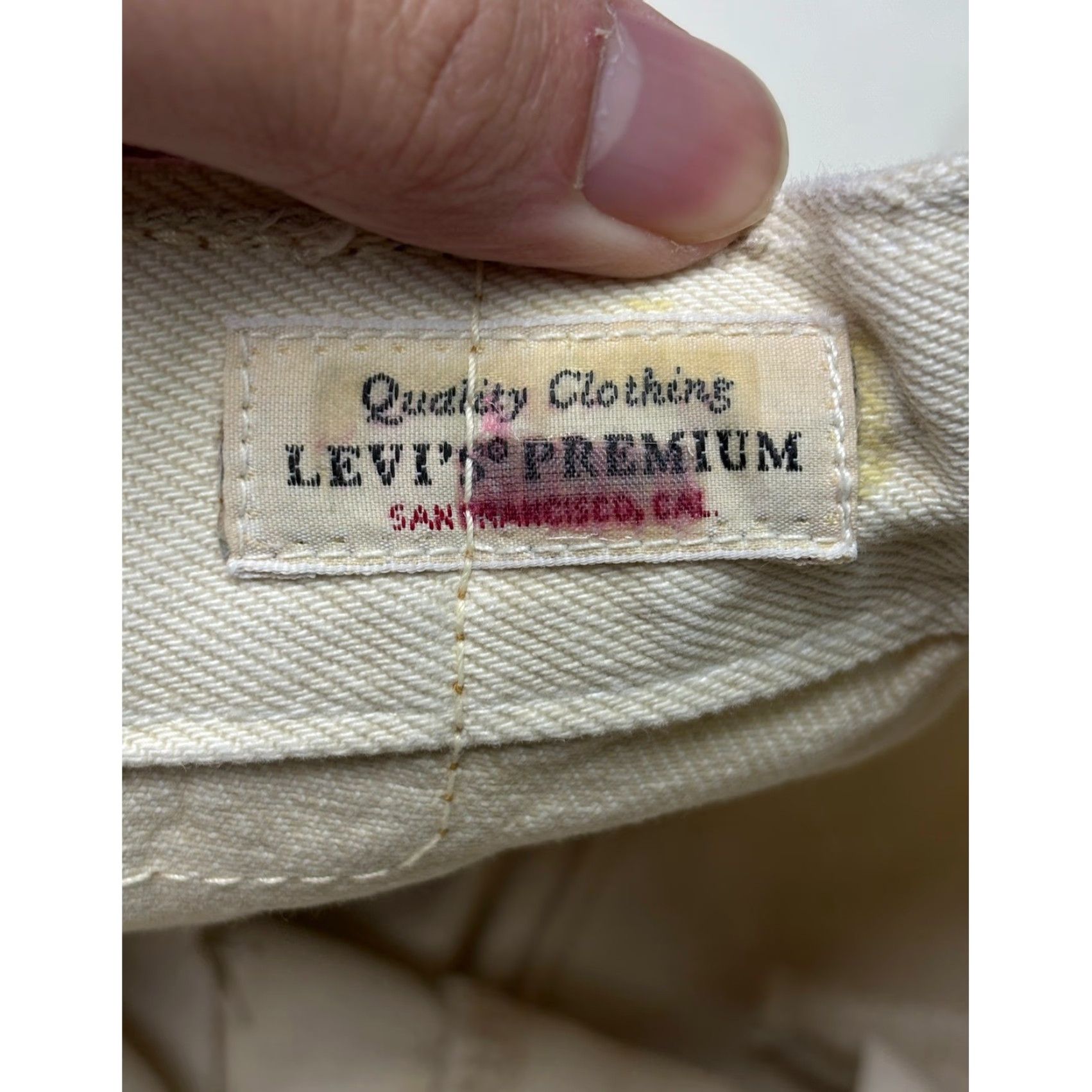 Vintage VINTAGE Levi Strauss Premium 80s Mom Jeans Light Cream Beige 25x27 Jeans Women 90s Retros 5-Pocket Bohemian Womens Size 42" / US 20 - 5 Thumbnail