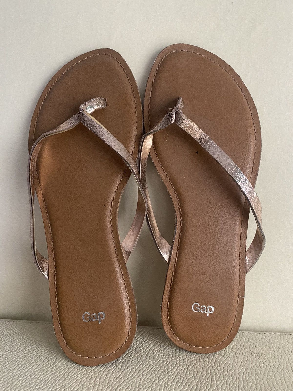 Gap Gap rose gold flip flop size 8 Size US 8 / IT 38 - 1 Thumbnail
