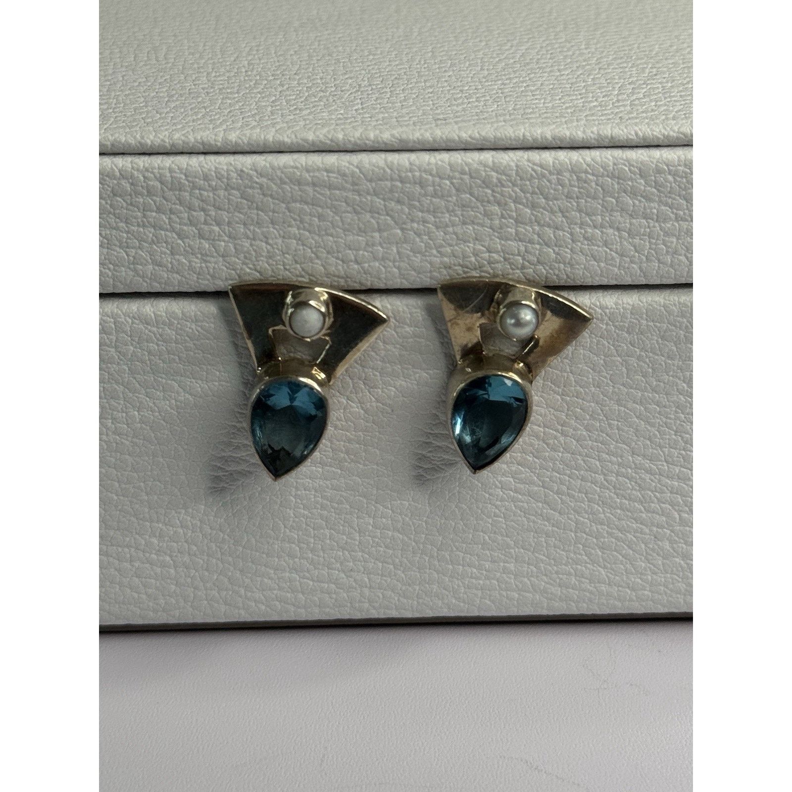 Jewelry 925 STERLING SILVER TOPAZ & PEARL EARRINGS LENGTH 0.70 INCH Size ONE SIZE - 2 Thumbnail