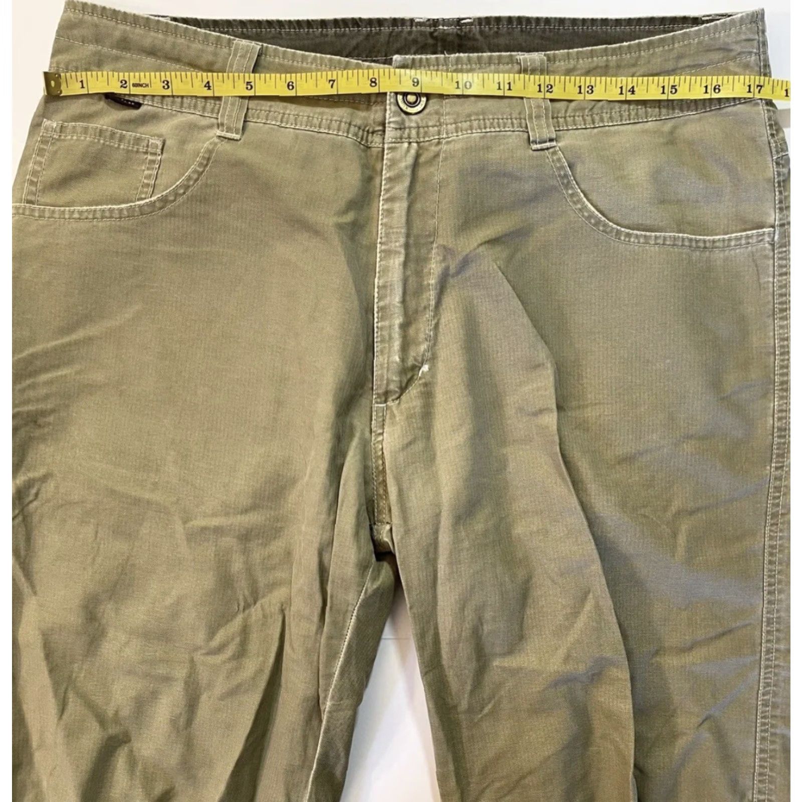 Vintage KUHL Outdoor Pants Mens 32x32 Khaki Lightweight Straight Leg Travel Workwear Size US 32 / EU 48 - 6 Thumbnail