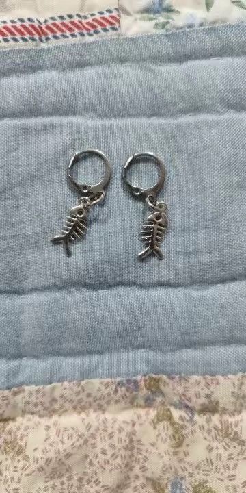 Jewelry Fishbone Eaering Size ONE SIZE - 6 Thumbnail