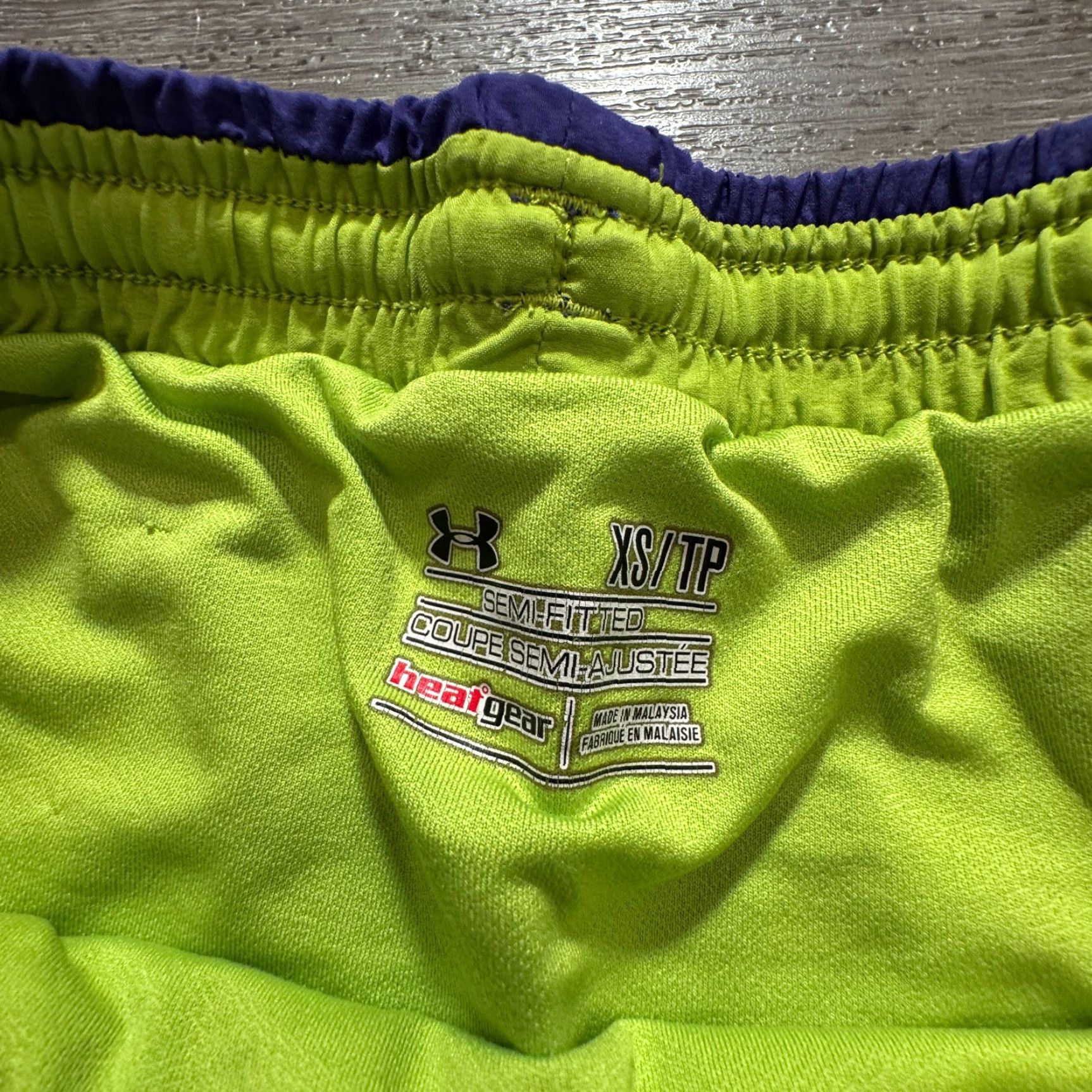 Under Armour Under Armour Shorts XS Womens Purple Reflective Pockets Running 24W Outdoor Zip Drawstring Size 42" / US 20 - 3 Thumbnail