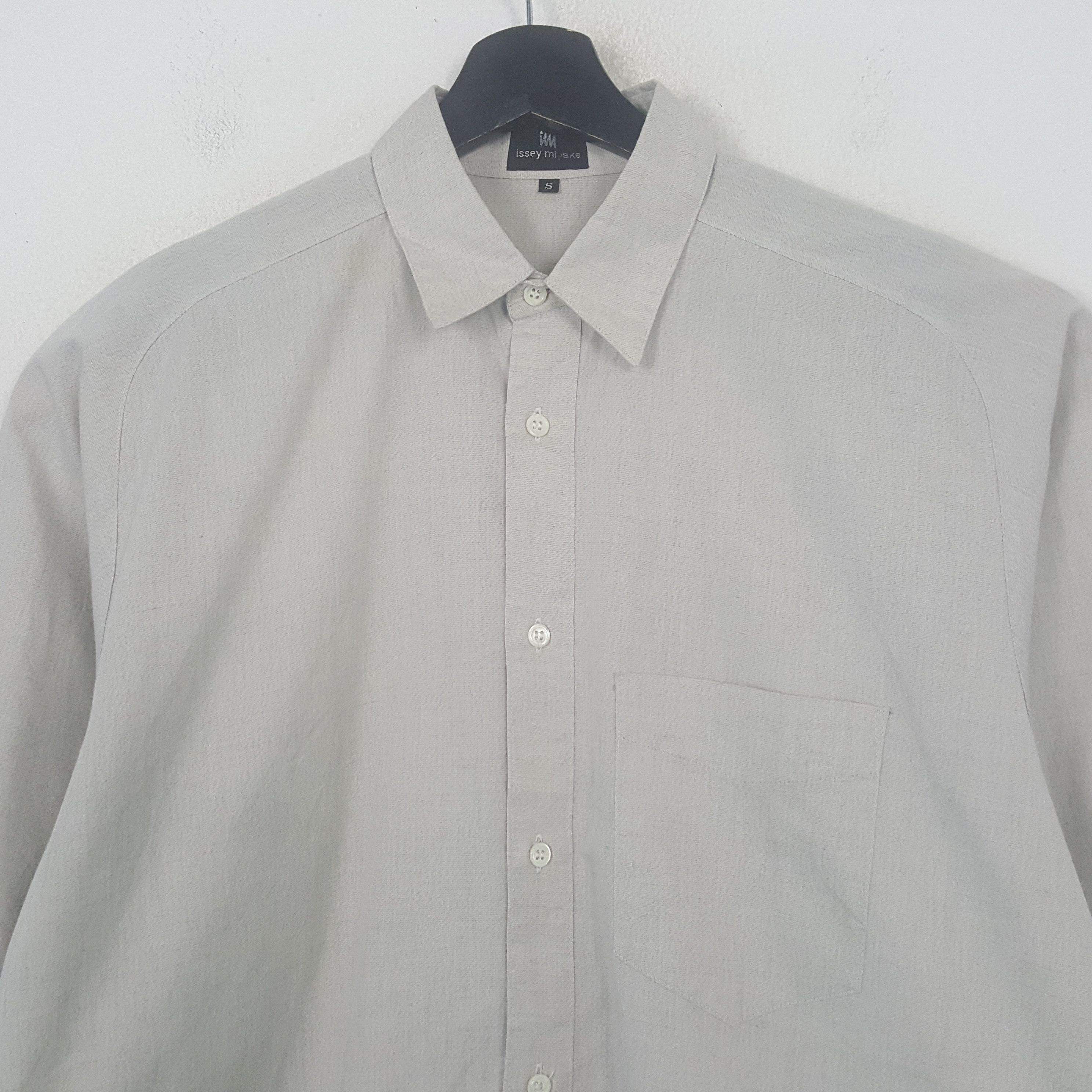 Issey Miyake Issey Miyake Japanese Designer Formal Shirt C294N63 Size US L / EU 52-54 / 3 - 2 Thumbnail