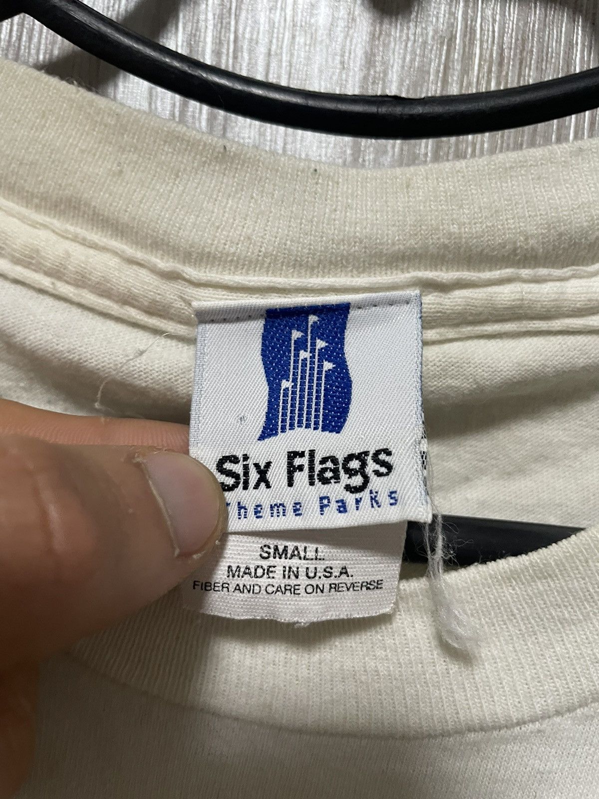 Cartoon Network Vintage 1997 Six Flags Magic Looney Tunes T Shirt Disney Tee Size US S / EU 44-46 / 1 - 8 Thumbnail