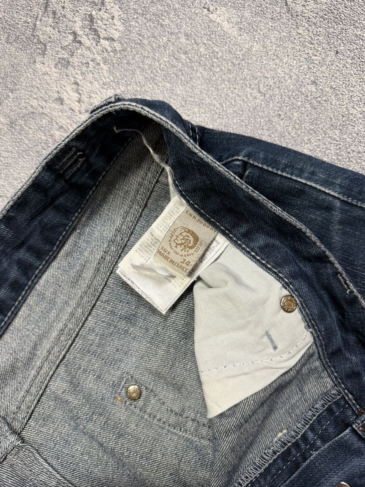 Diesel Y2K Vintage Diesel Jeans Big D Logo Distressed Baggy japan Size US 34 / EU 50 - 17 Thumbnail