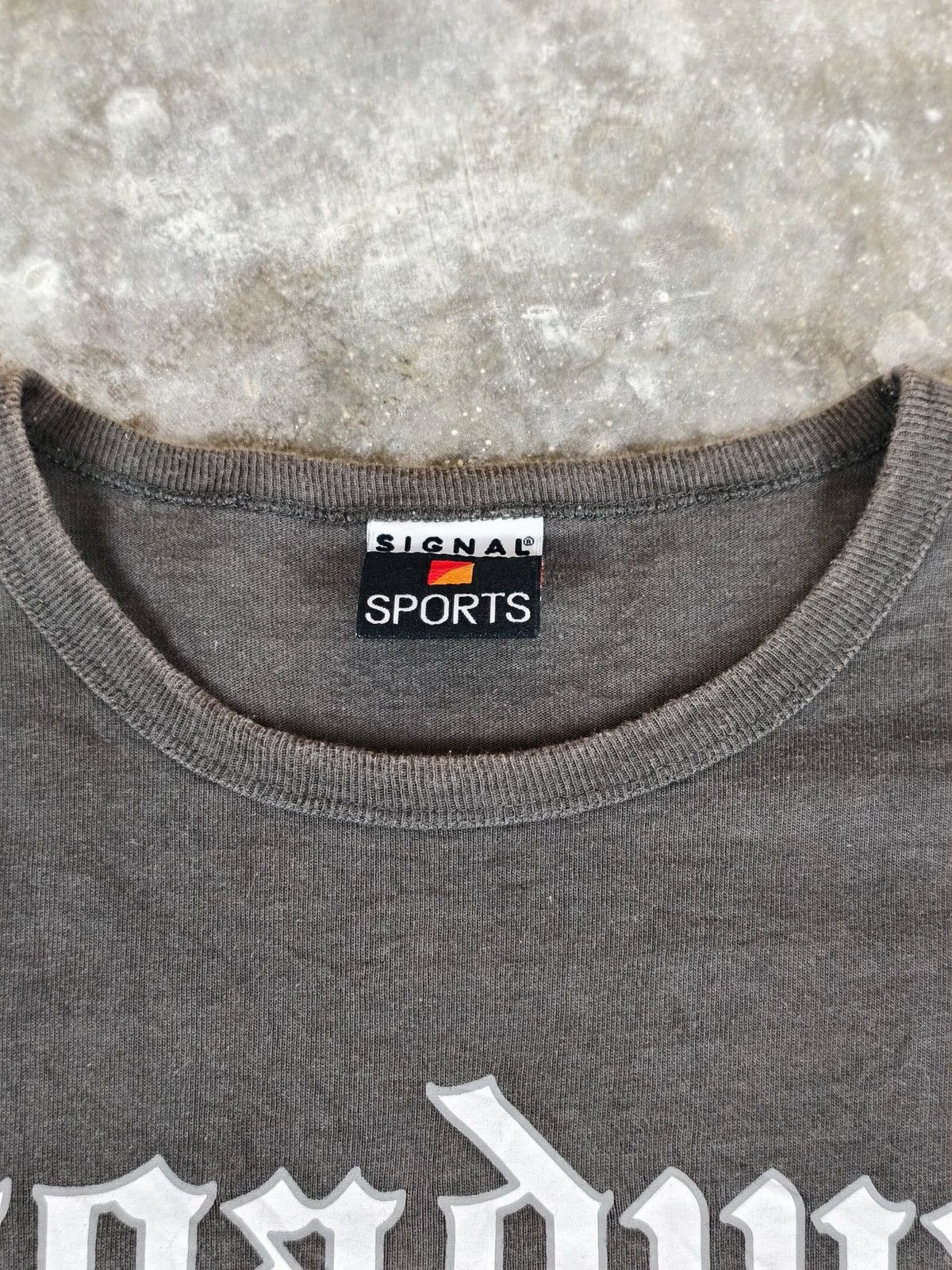 Signal Sport × Vintage Signal Sports Broadway Street T-Shirt Size US L / EU 52-54 / 3 - 5 Thumbnail