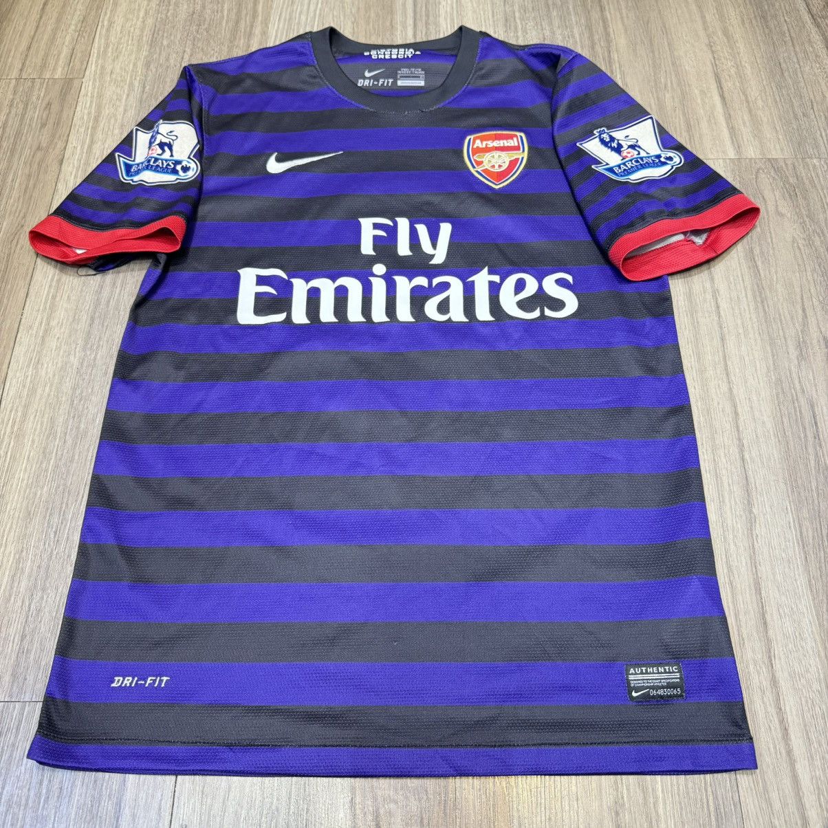 Nike Arsenal 12/13 away shirt #8 Arteta | Grailed
