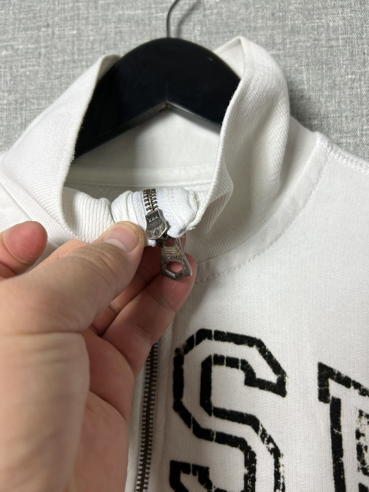 Diesel Rare Vintage Y2K Diesel Big Logo Zip Pullover Sweatshirt Size US S / EU 44-46 / 1 - 21 Thumbnail