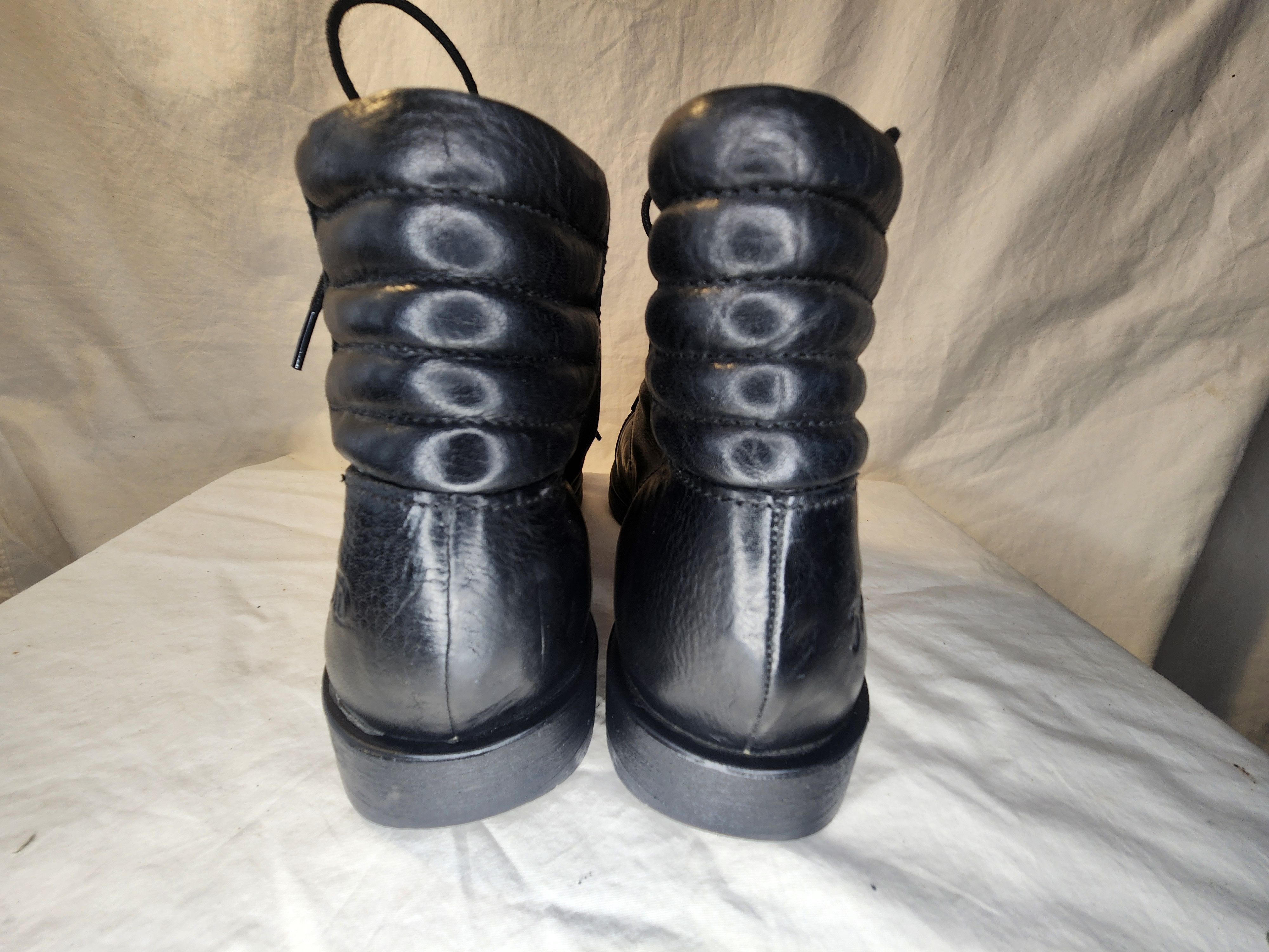 Clarks NORTON WALLABEES ORIGINAL Size US 12 / EU 45 - 4 Thumbnail