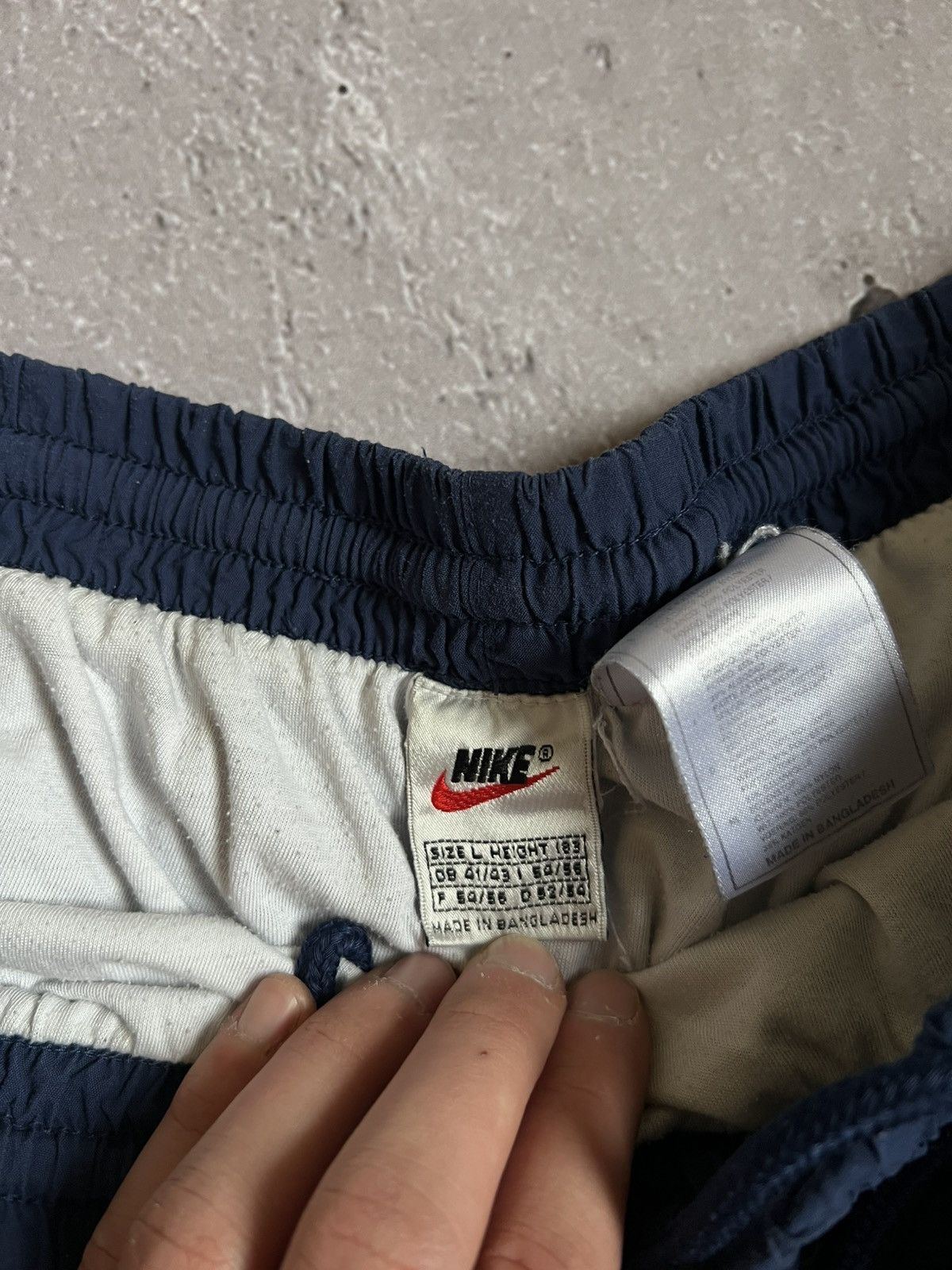 Nike Rare Vintage Pants Nike Blue Y2K Hype Size L 90s Size US 34 / EU 50 - 12 Thumbnail