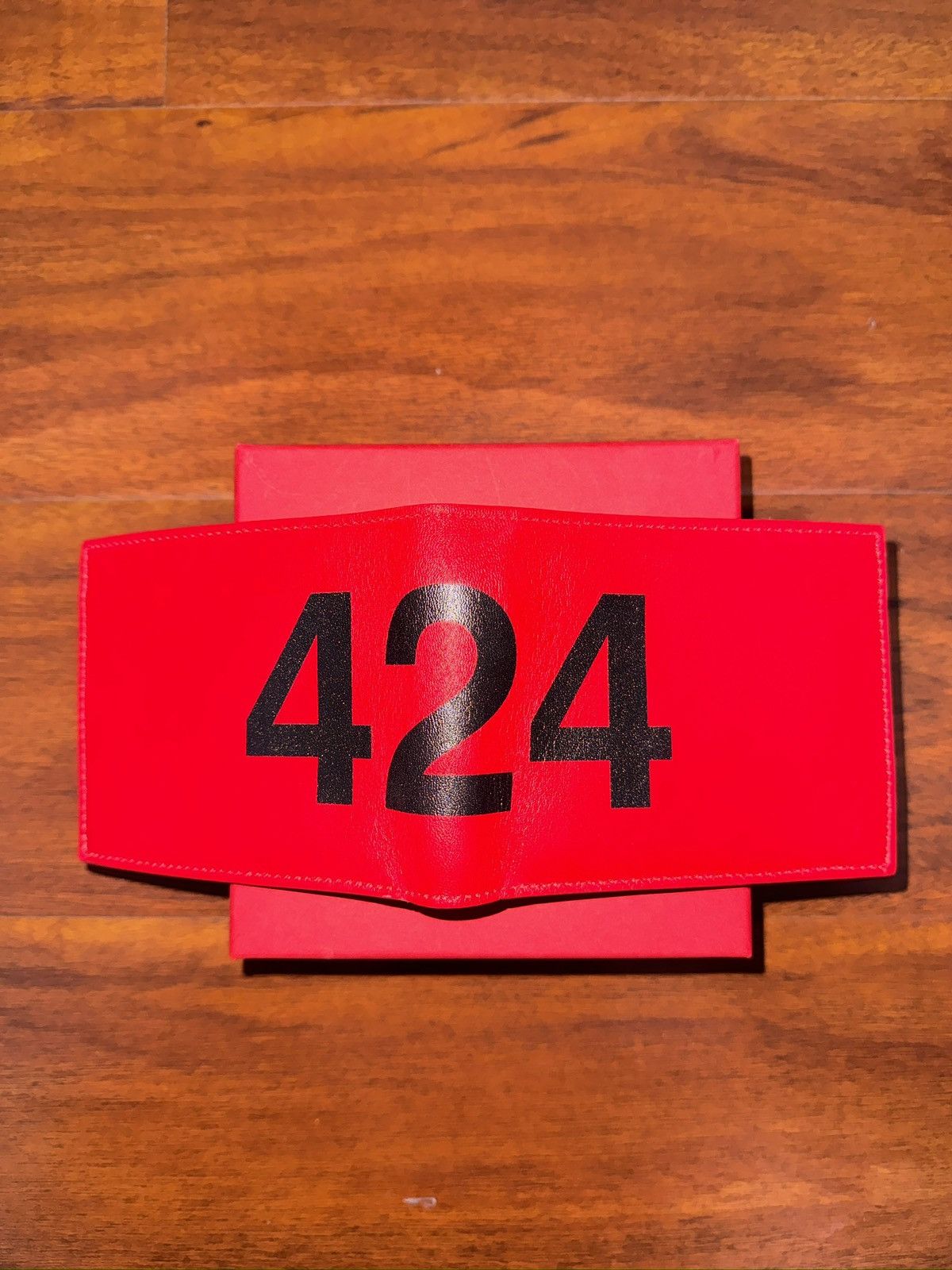 424 Wallet