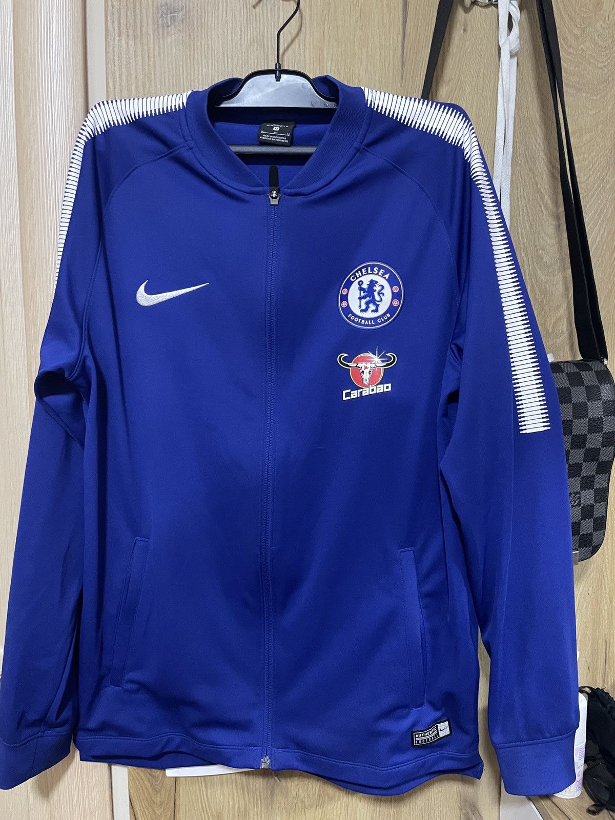 Nike NIKE Sweat-shirt - Chelsea F.C. Size US M / EU 48-50 / 2 - 1 Thumbnail