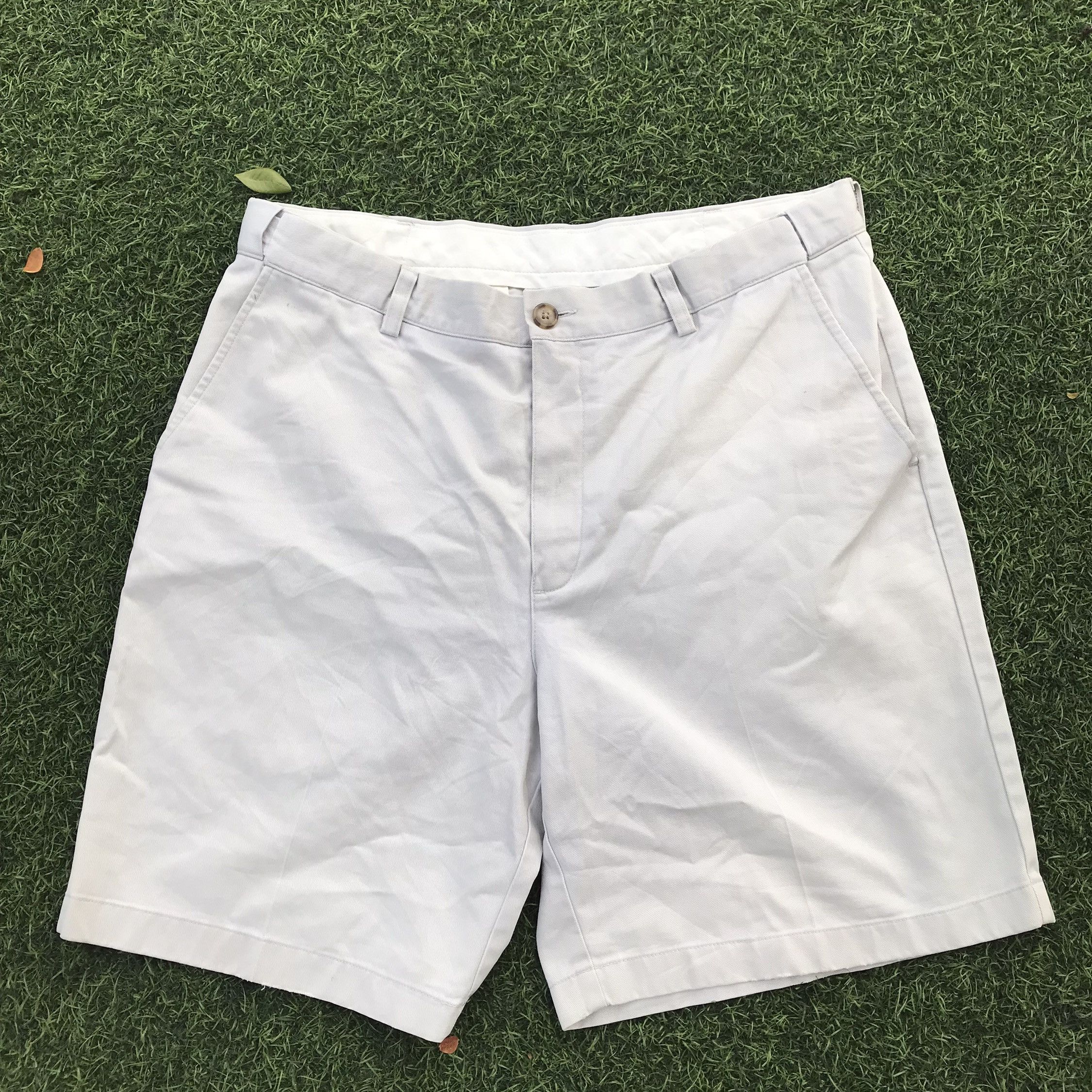 L.L. Bean × Vintage LL BEAN Freeport maine khakis Beige cream Short Safari pants Size US 34 / EU 50 - 2 Thumbnail