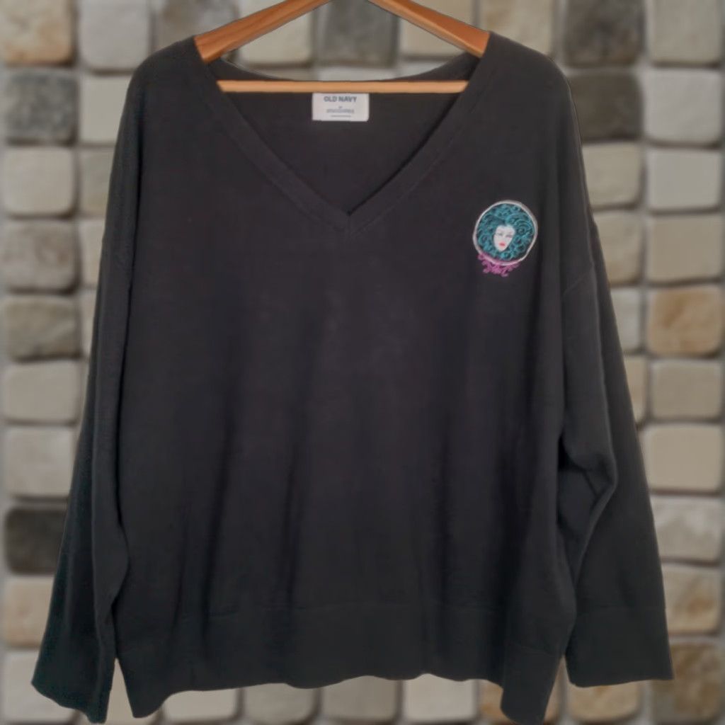 Vintage VINTAGE Haunted Mansion Madame Leota Sweater Women 2X Old Navy Black V Neck Halloween Size XXL / US 16-18 / IT 52-54 - 1 Thumbnail