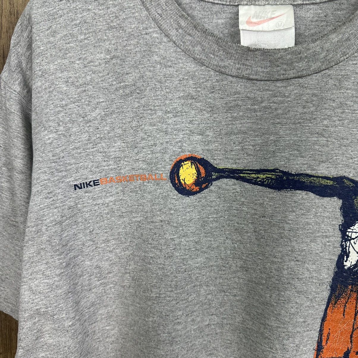 Nike Vintage Nike Basketball Tshirt A760 Size US M / EU 48-50 / 2 - 3 Thumbnail
