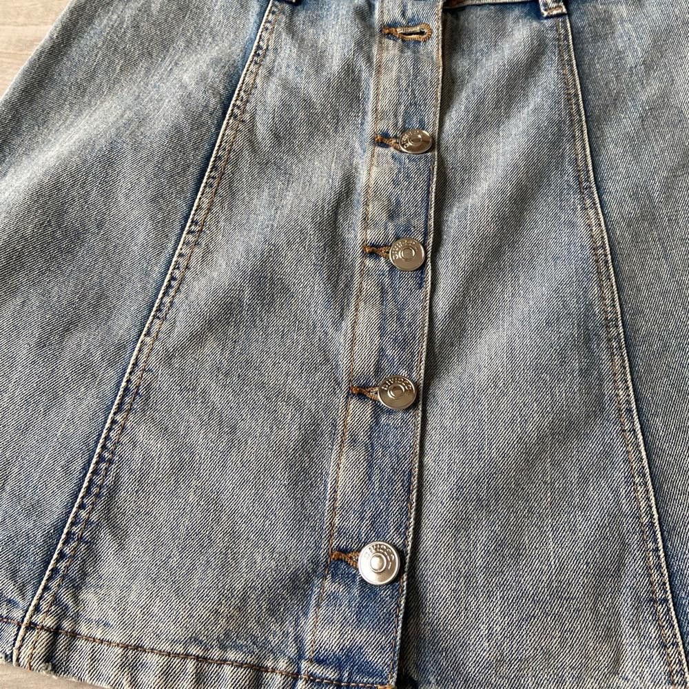 Divided Divided Light Blue Button Up Jean Mini Skirt Size 27" / US 4 / IT 40 - 2 Thumbnail