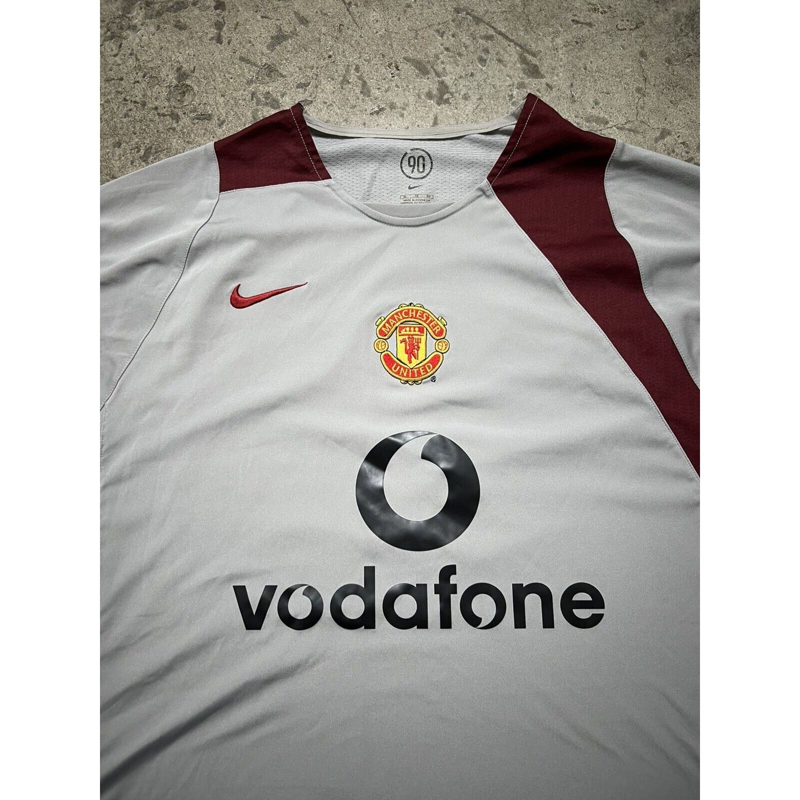 Nike MENS FC MANCHESTER UNITED 2004/2005 TRAINING SOCCER FOOTBALL Size US XL / EU 56 / 4 - 3 Thumbnail