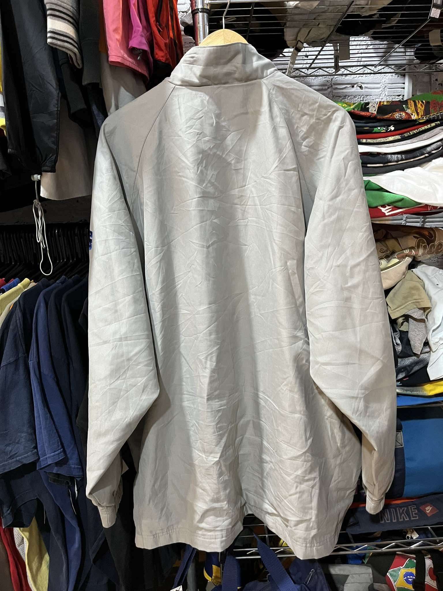 Nike Nike LeBron James Collection Swoosh Jacket Size US L / EU 52-54 / 3 - 2 Thumbnail