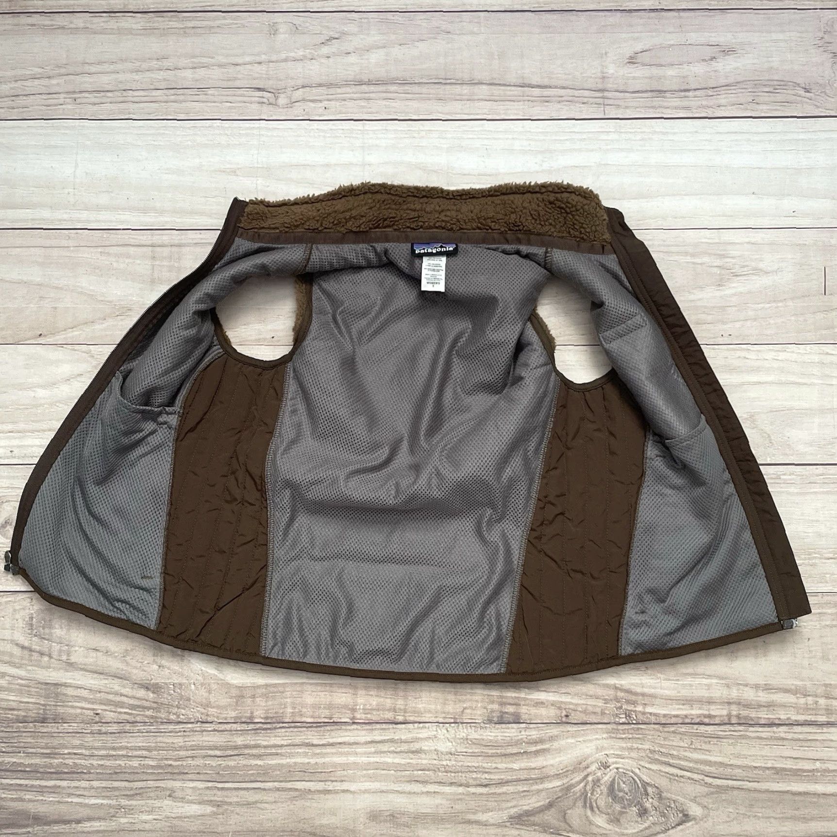 Patagonia Patagonia Vest Womens Retro-X Fleece Mid-Length Zip Pockets Brown Small, 23080, Regular Fit, Fall Winter Spring, Mexico, Vintage No Size S / US 4 / IT 40 - 4 Thumbnail