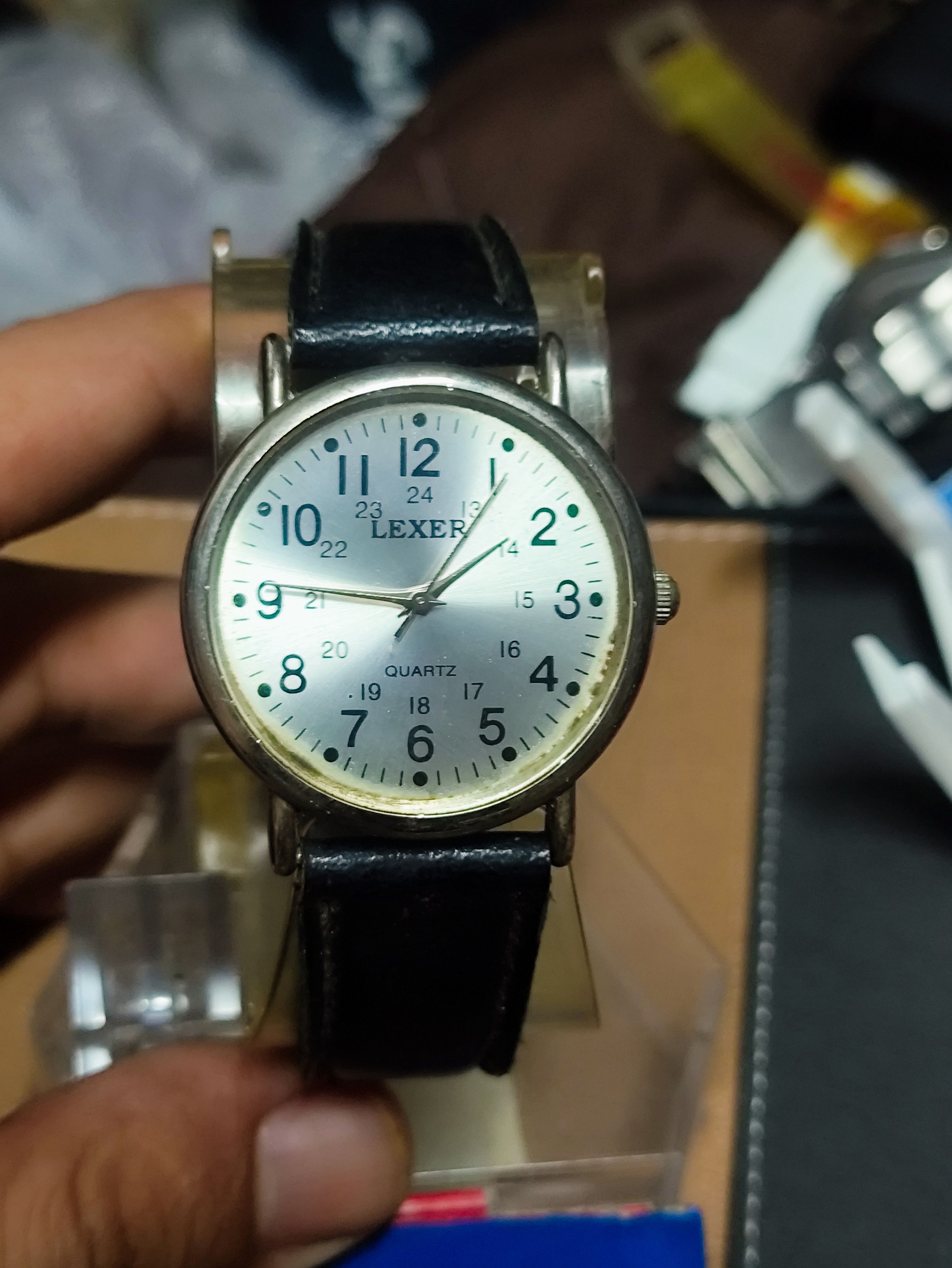 Japanese Brand × Vintage Vintage 💥 Lexis Quartz Watch JAPAN MADE Size ONE SIZE - 8 Thumbnail