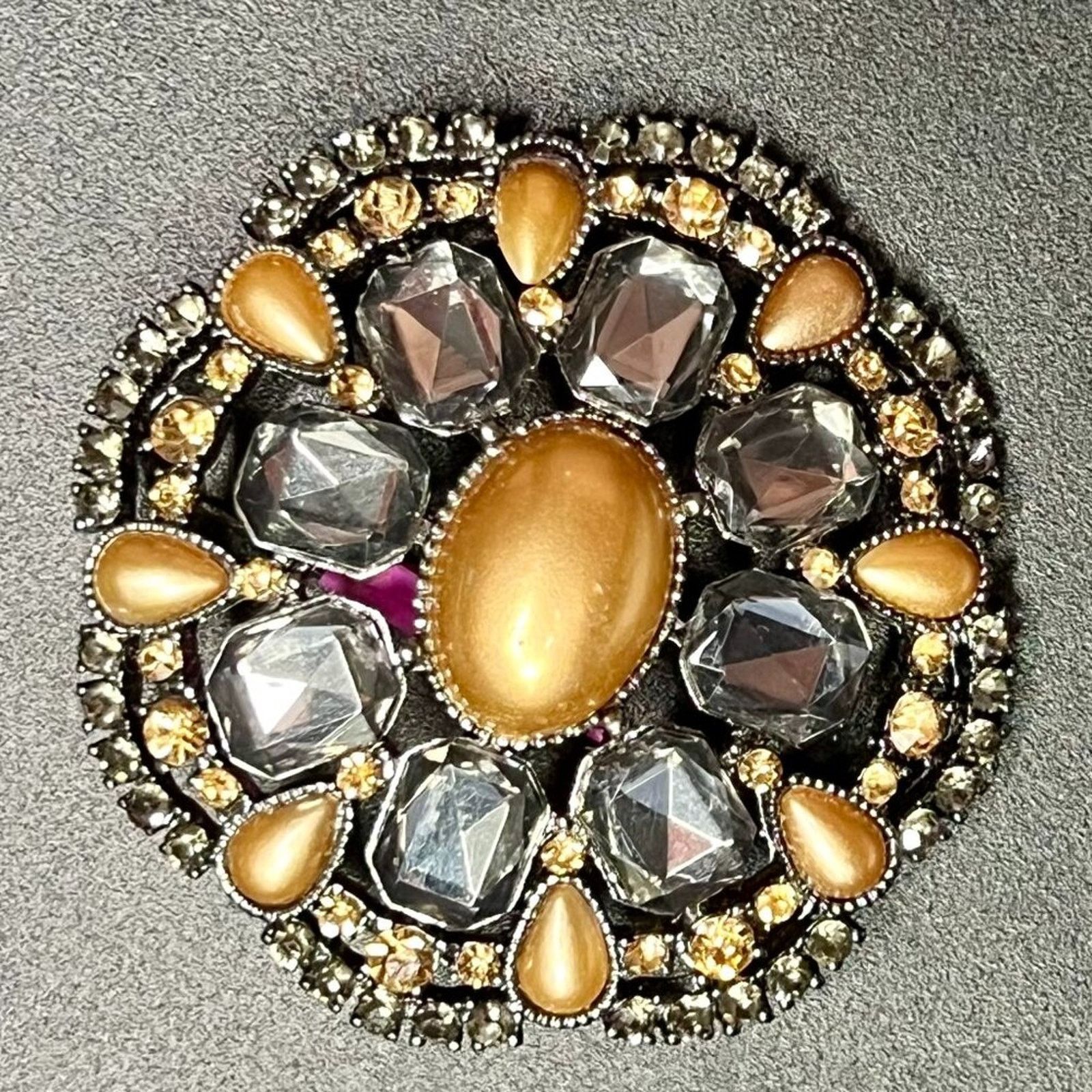 Monet Monet – Golden faux pearl, smoke rhinestone, 2 1/8” round Size ONE SIZE - 1 Preview
