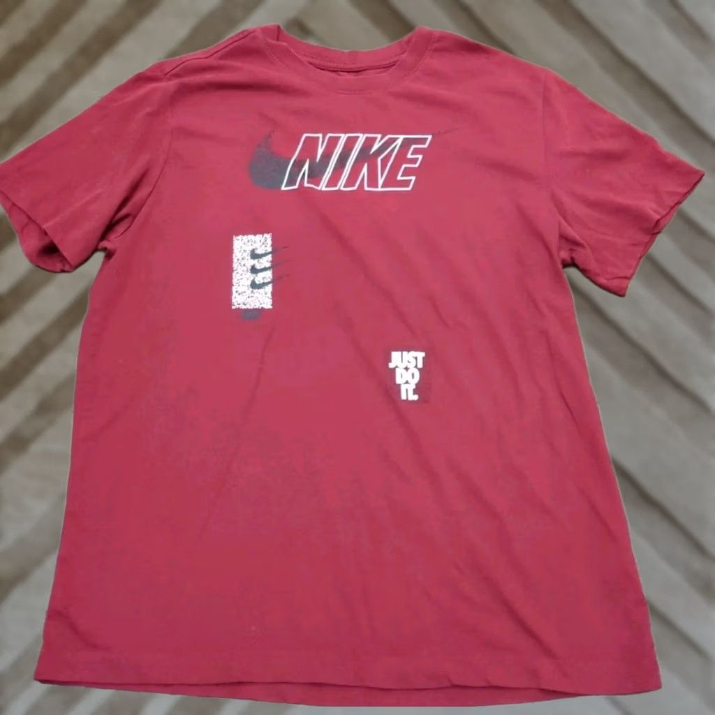 Nike Nike Shirt Mens M Red Short Sleeve Dri-Fit The Nike Tee Casual Logo Size US M / EU 48-50 / 2 - 1 Thumbnail