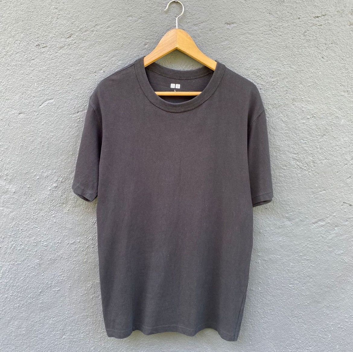 Uniqlo Thrashed Faded Christophe Lemaire X Uniqlo Tee Size US L / EU 52-54 / 3 - 1 Thumbnail