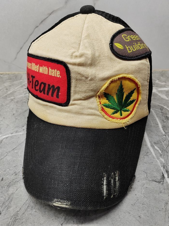 Vintage Vintage Marijuana Distressed Style Trucker Hat Cap Size ONE SIZE - 1 Thumbnail