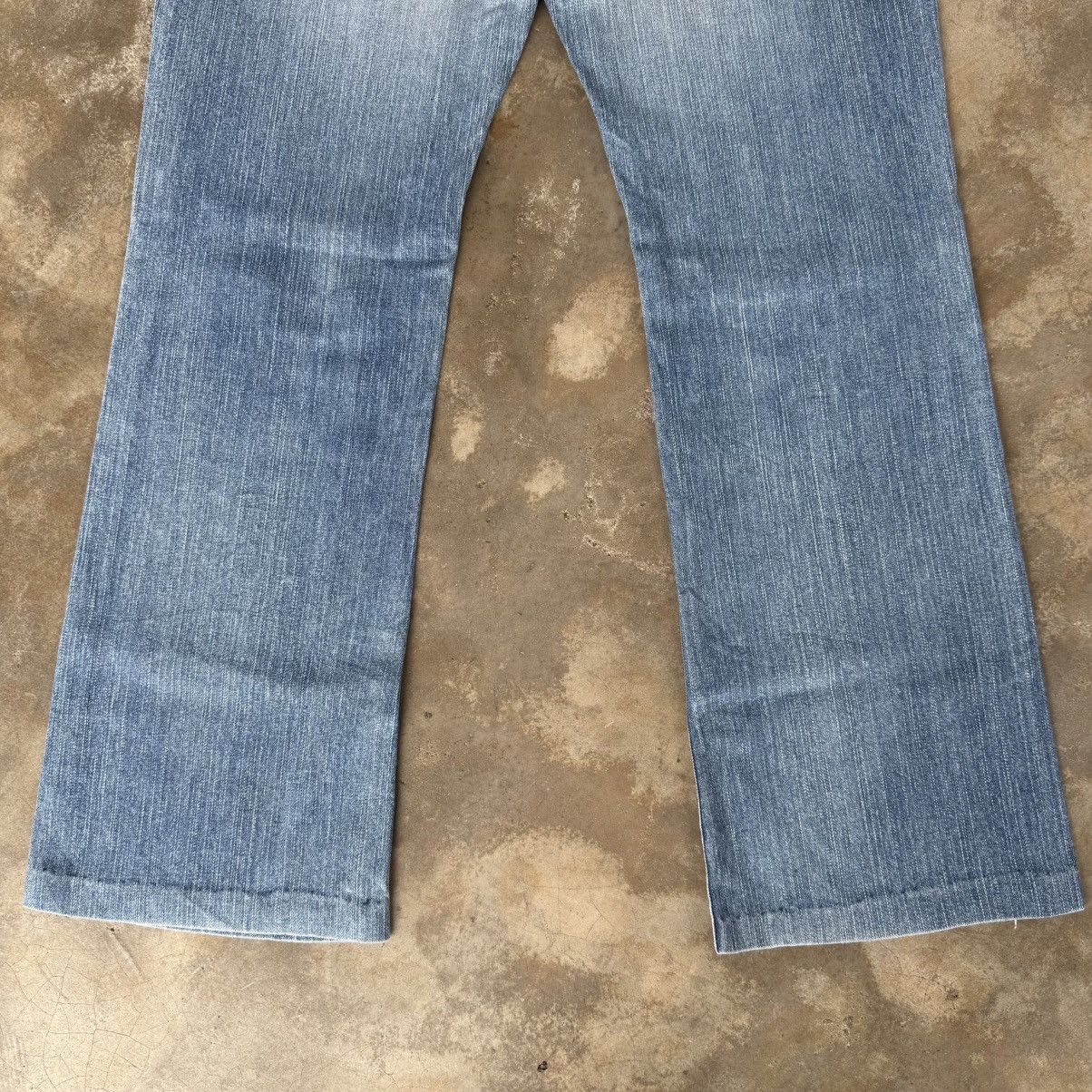 Wrangler VINTAGE WRANGLER FLARE LIGHT WASH DENIM JEANS PANTS Size US 33 - 11 Thumbnail