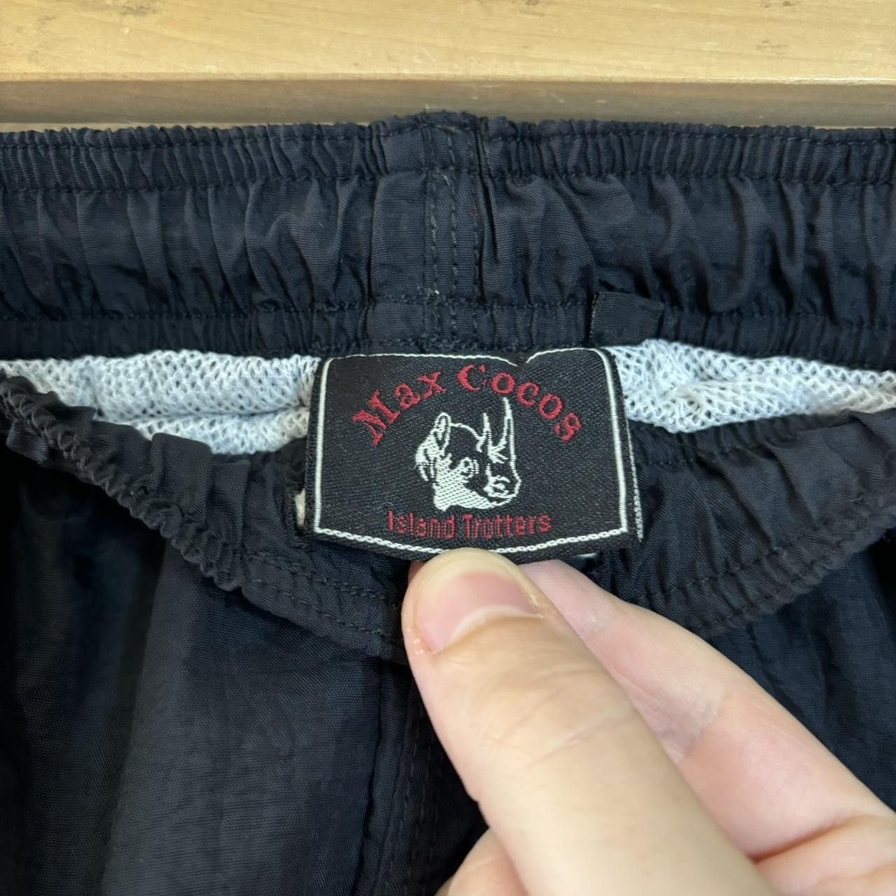 Vintage Vintage 90s Black Nylon Swim Trunks Shorts Size US 28 / EU 44 - 4 Thumbnail