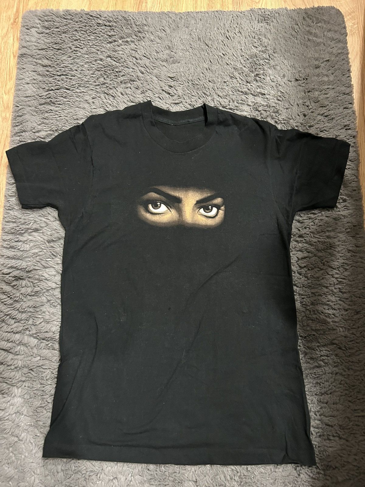 Vintage rip Michael Jackson world trip tees