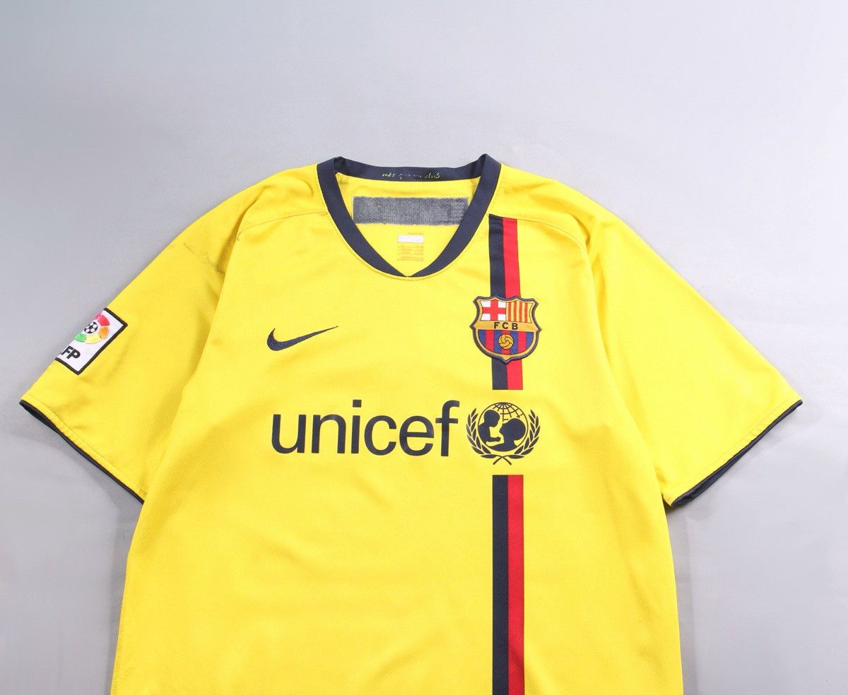 Nike Nike Barcelona Vintage 2008 Soccer Football Tee T Shirt M Size US M / EU 48-50 / 2 - 2 Thumbnail