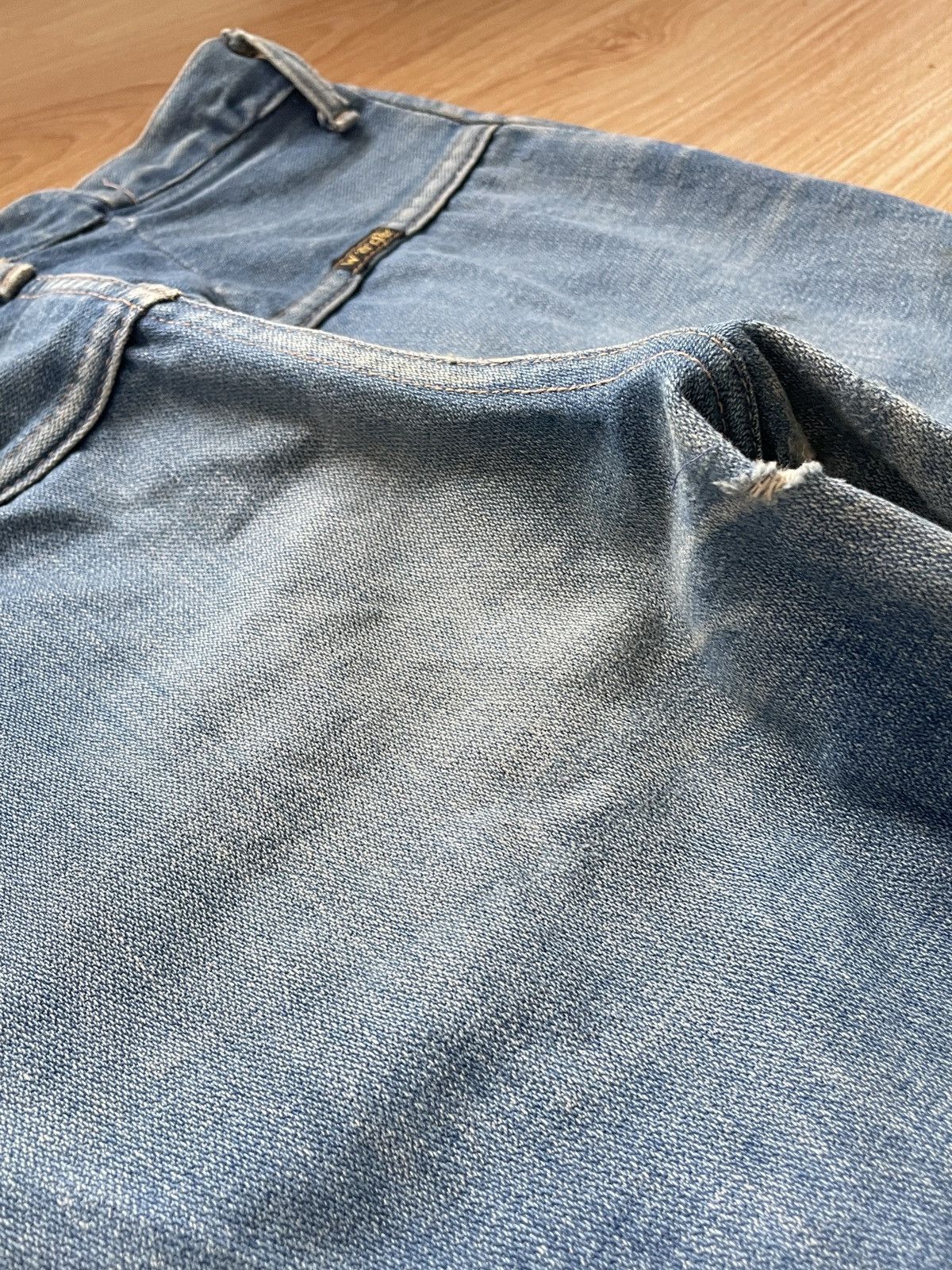 Wrangler Vintage Wrangler 70s Bootcut Talon Faded Distressed size W28 Size US 28 / EU 44 - 9 Thumbnail