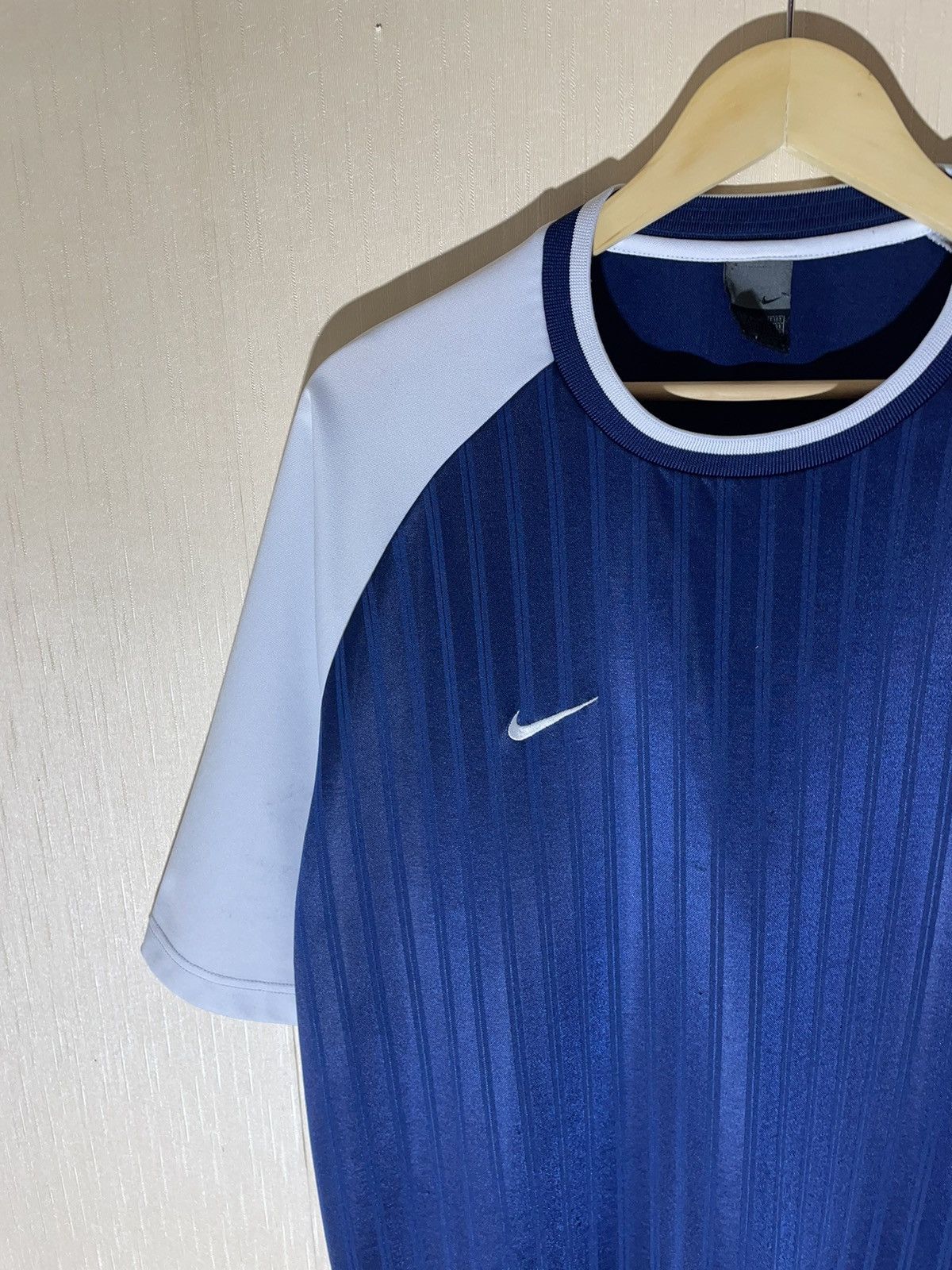 Nike × Vintage Nike vintage T shirt 90s Size US XL / EU 56 / 4 - 3 Thumbnail