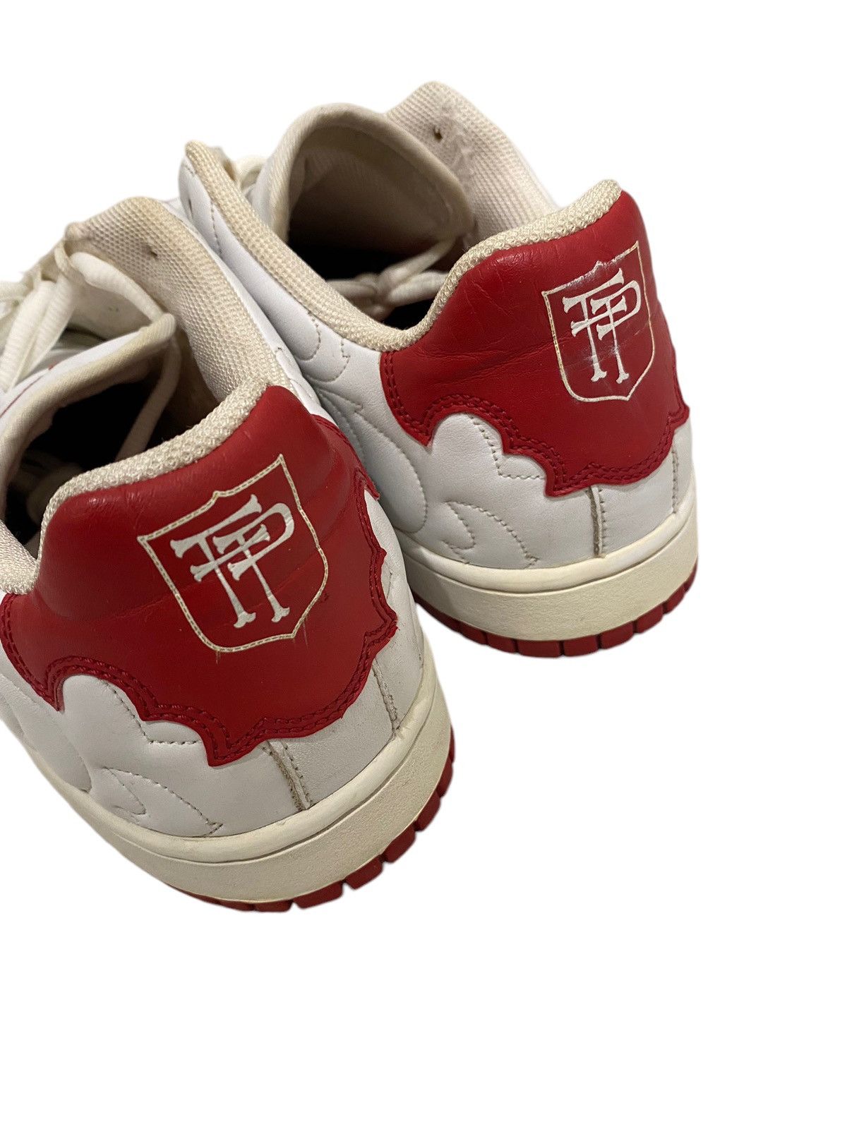 Nike Nike Dunk Low Campu 2005 White/Red Size US 10 / EU 43 - 9 Thumbnail