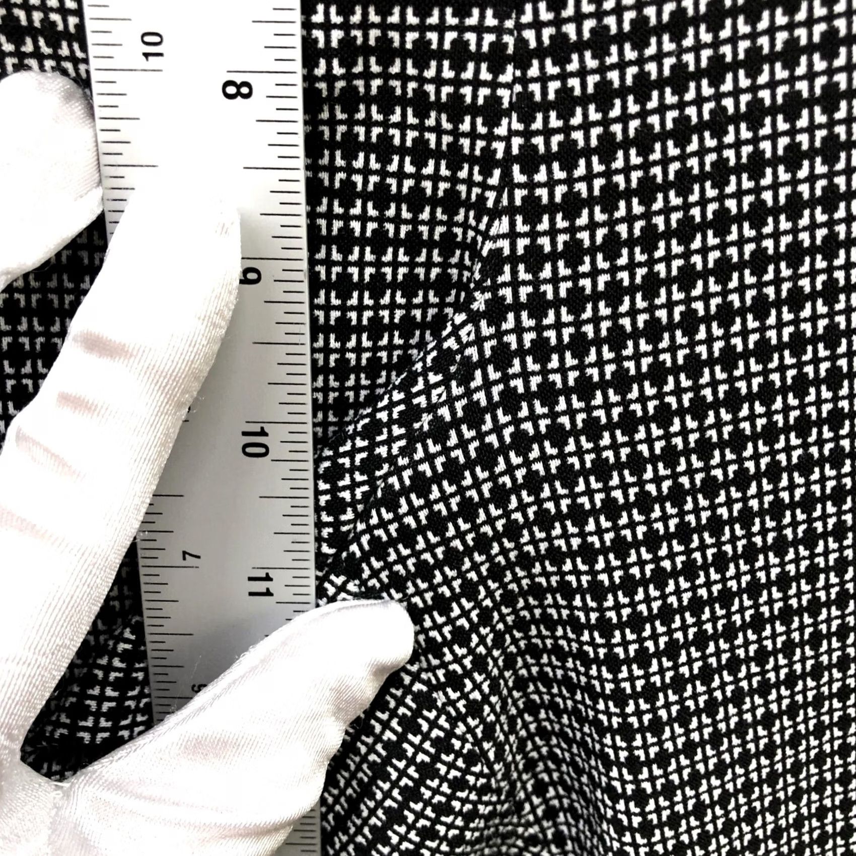 DKNY DKNY Dress Pants Womens 14 Slim Straight Printed Black White Satin Trim Dress Pants Women 14 Black Satin Trim Size 36" / US 14 / IT 50 - 7 Thumbnail