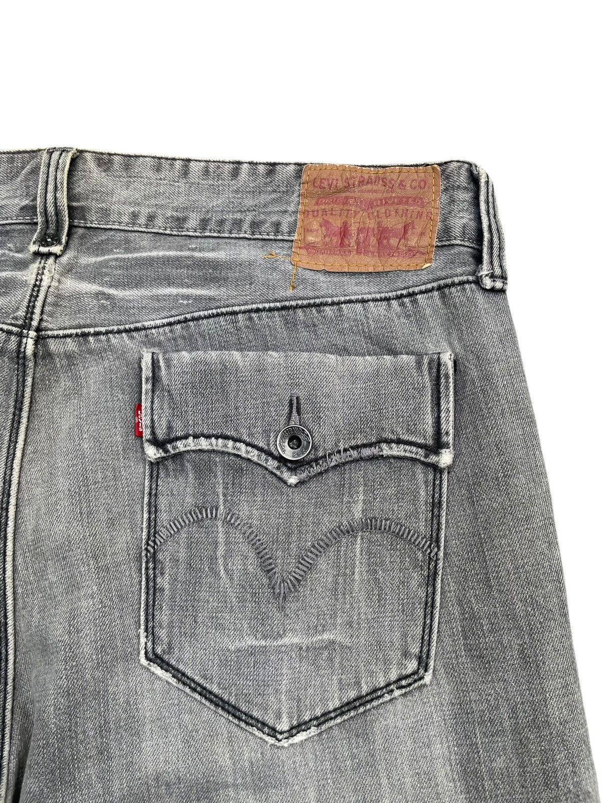 Levi's Vintage Levi’s 701S Distresed Size US 41 - 9 Thumbnail